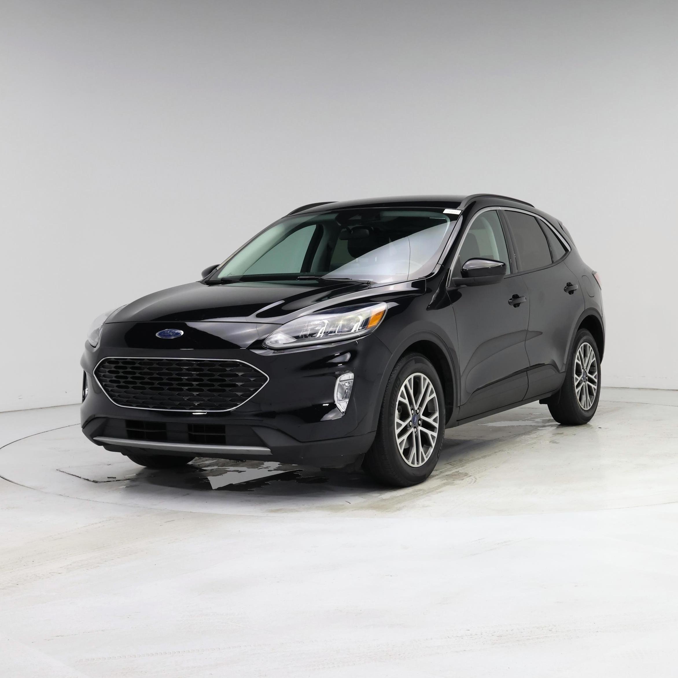 Thumbnail: 2021 Ford Escape - 4