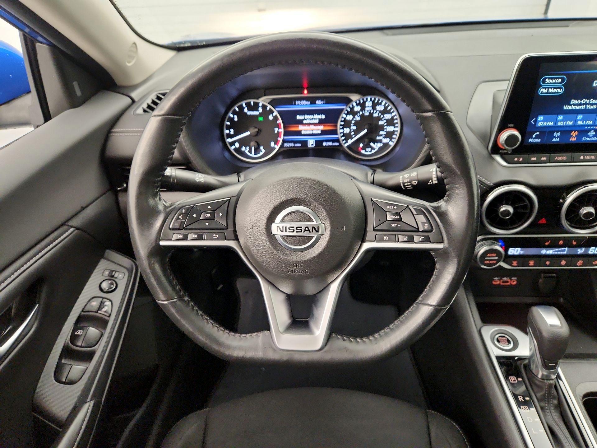 Thumbnail: 2022 Nissan Sentra - 10