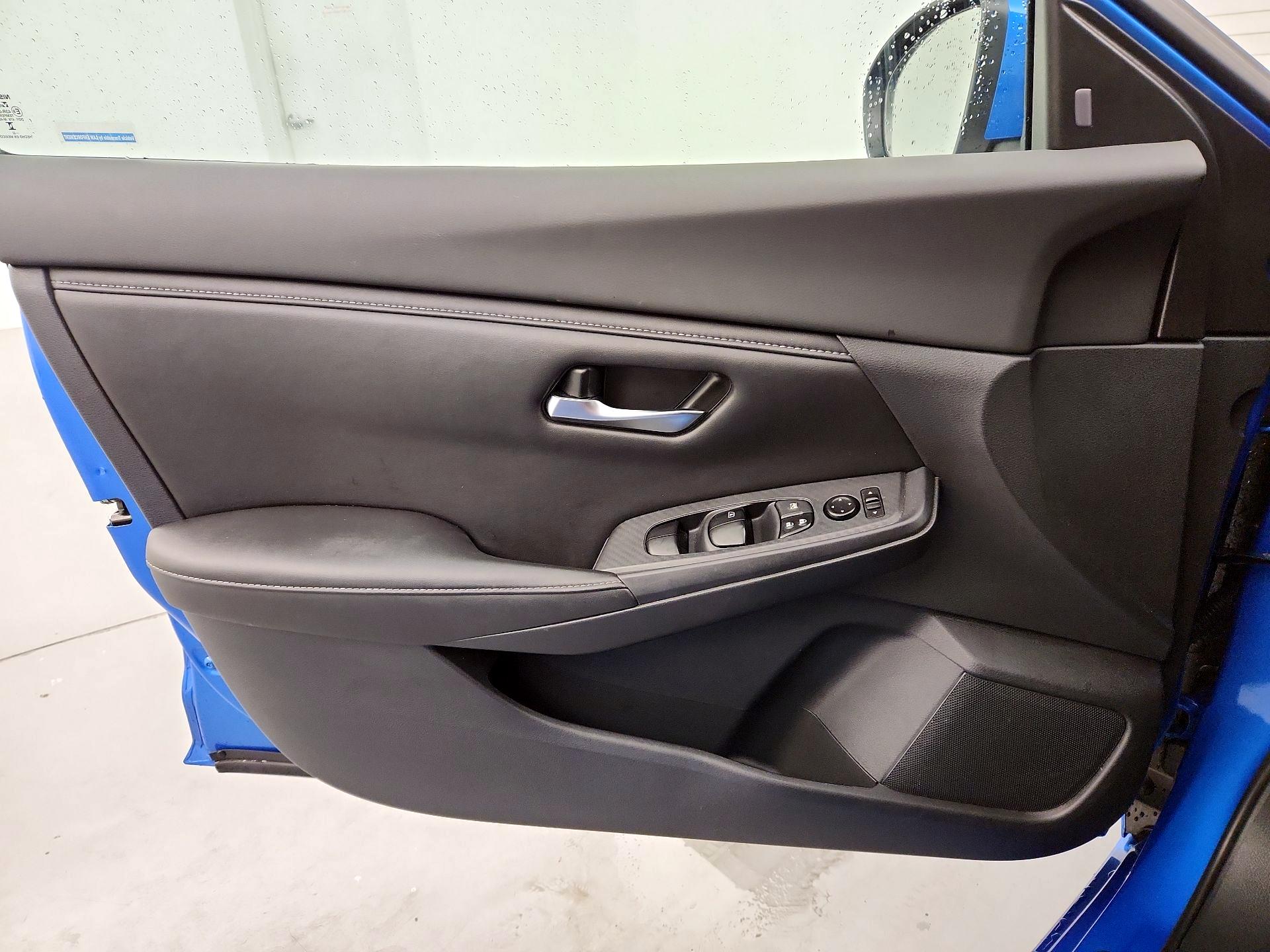 Thumbnail: 2022 Nissan Sentra - 12