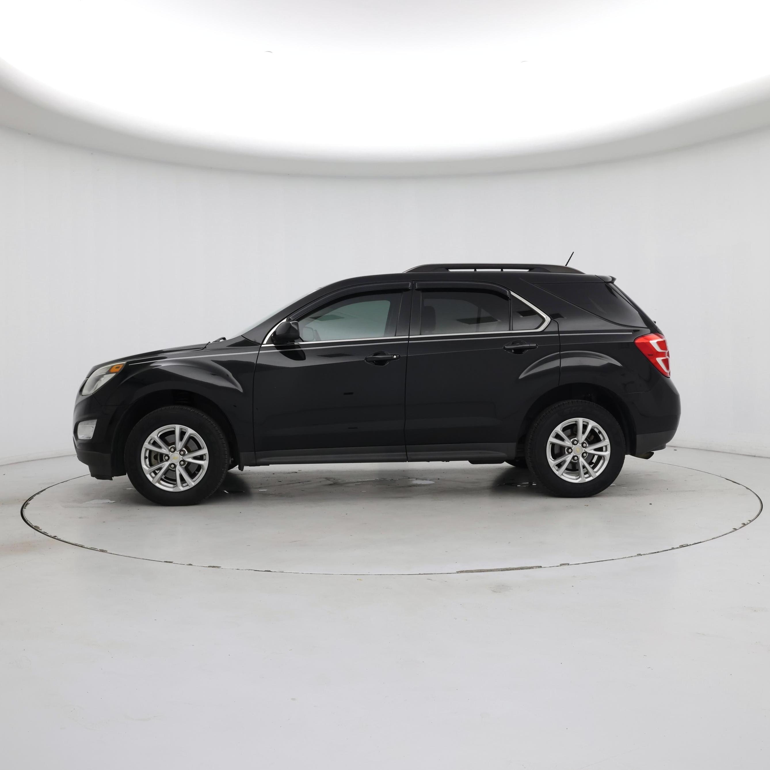 Thumbnail: 2016 Chevrolet Equinox - 3