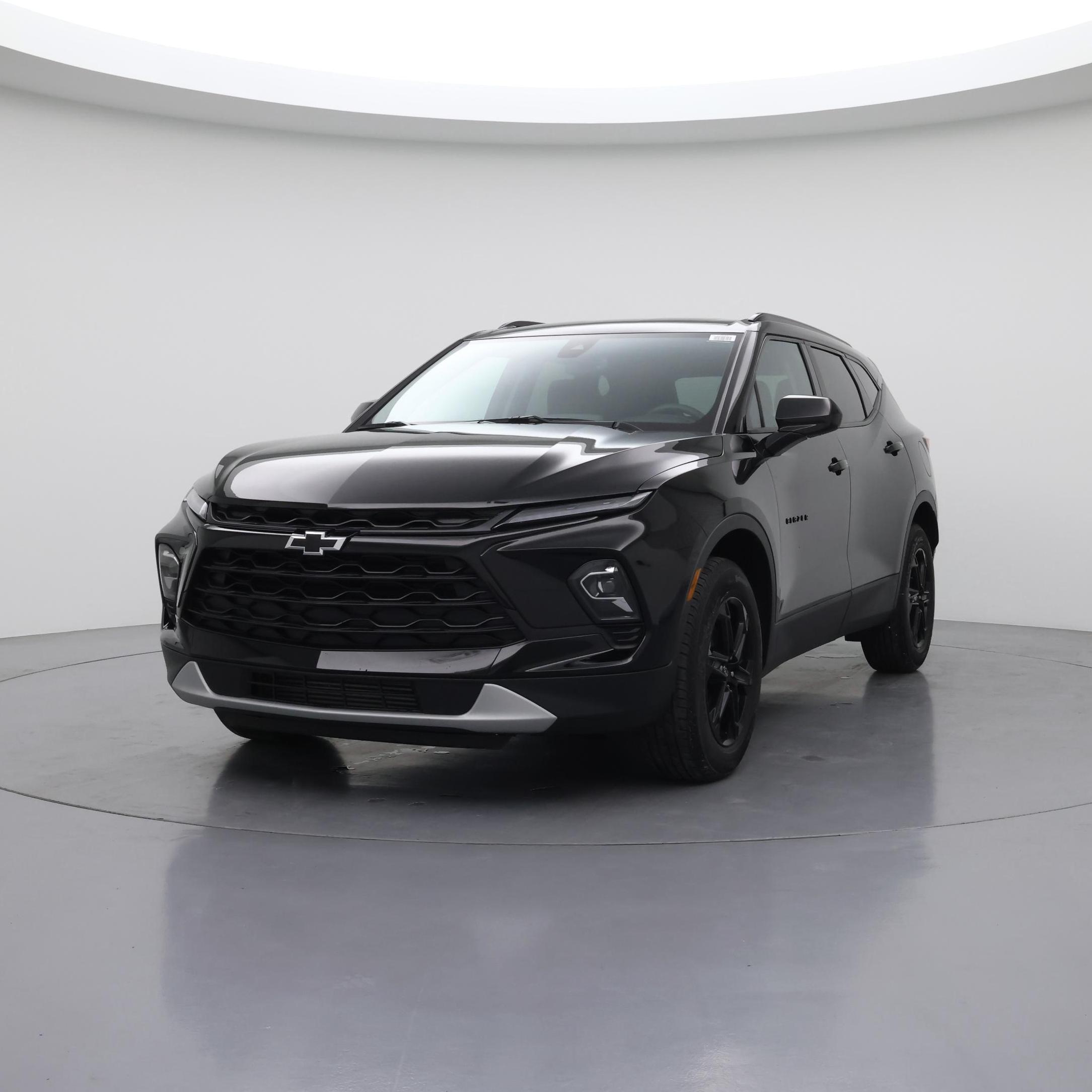 Thumbnail: 2023 Chevrolet Blazer - 4