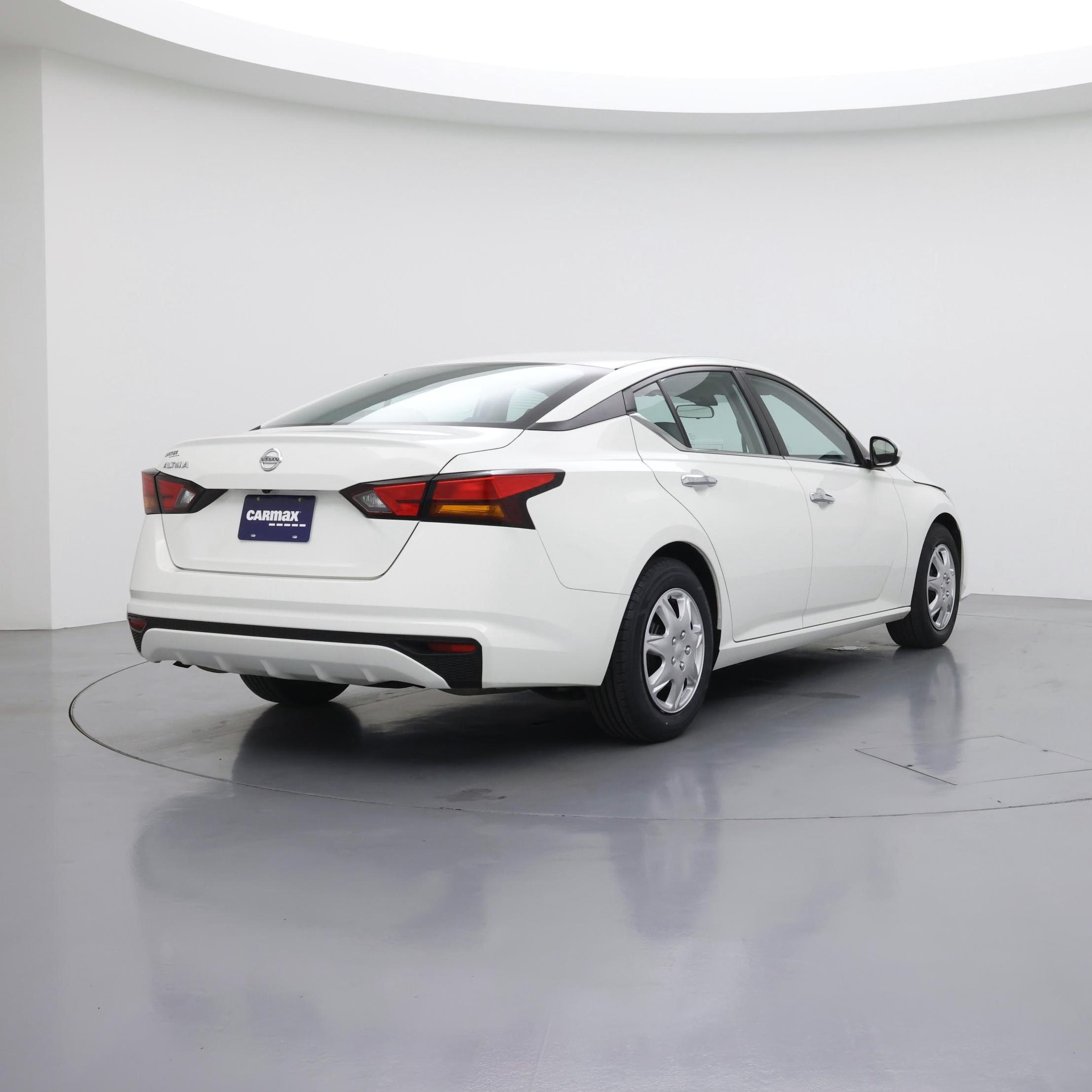 Thumbnail: 2022 Nissan Altima - 8