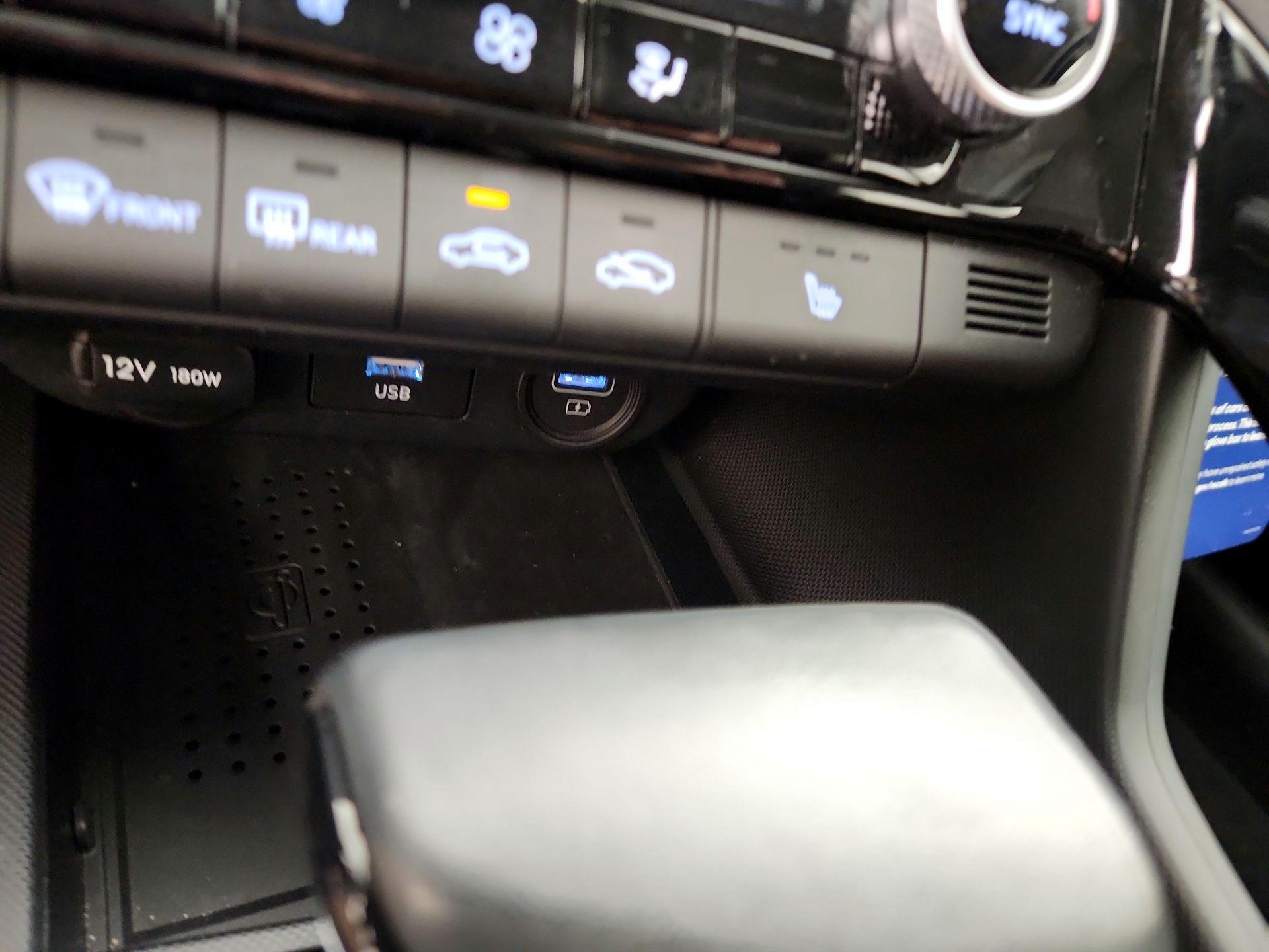 Thumbnail: 2023 Hyundai Elantra - 19
