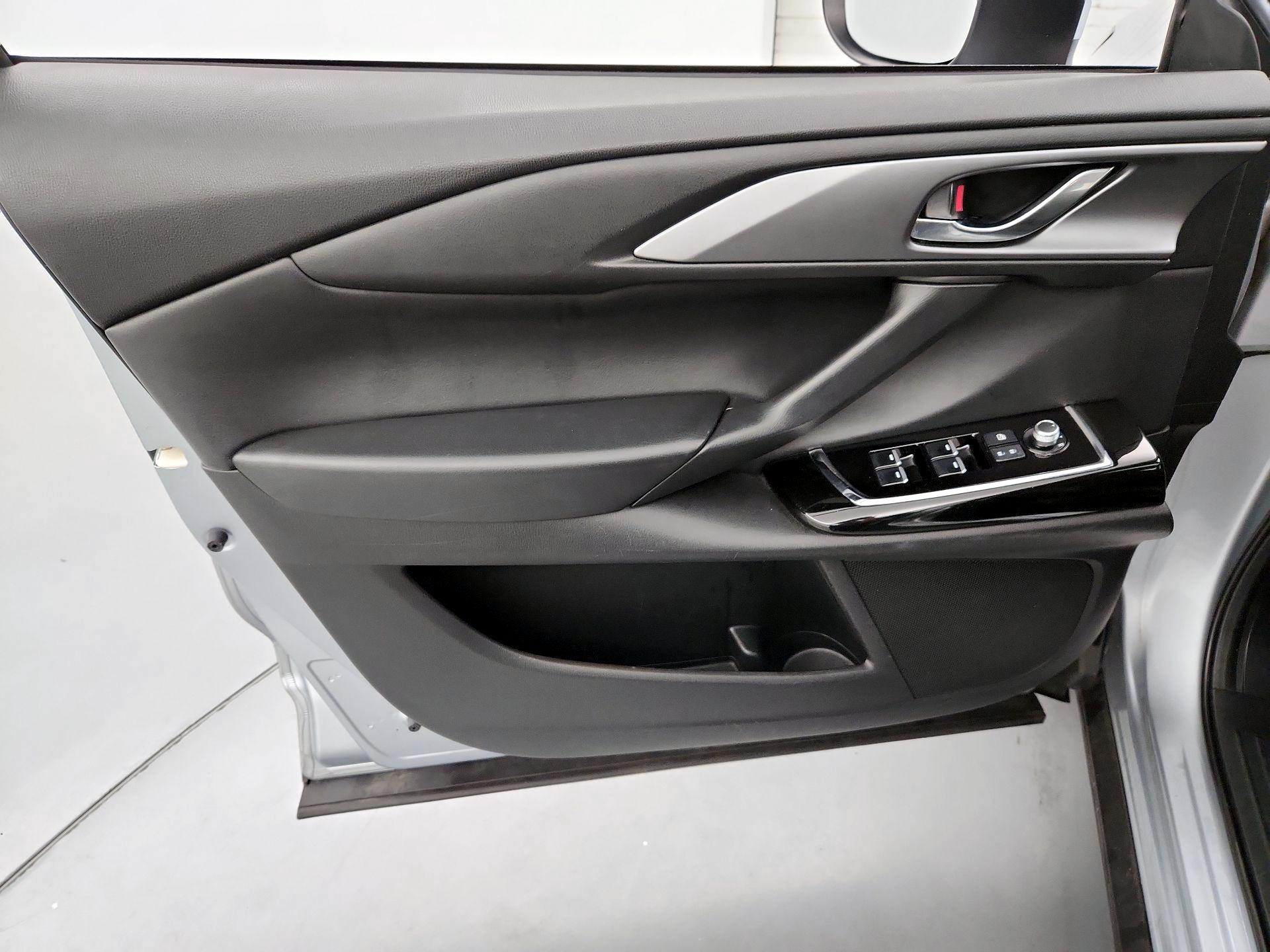 Thumbnail: 2023 Mazda CX-9 - 12