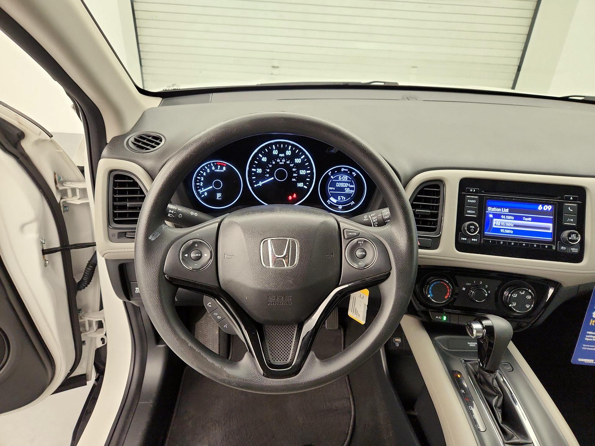 Thumbnail: 2022 Honda HR-V - 10