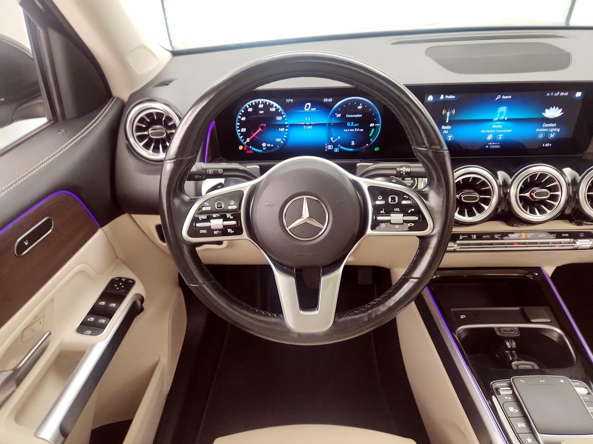 Thumbnail: 2022 Mercedes-Benz GLB - 10
