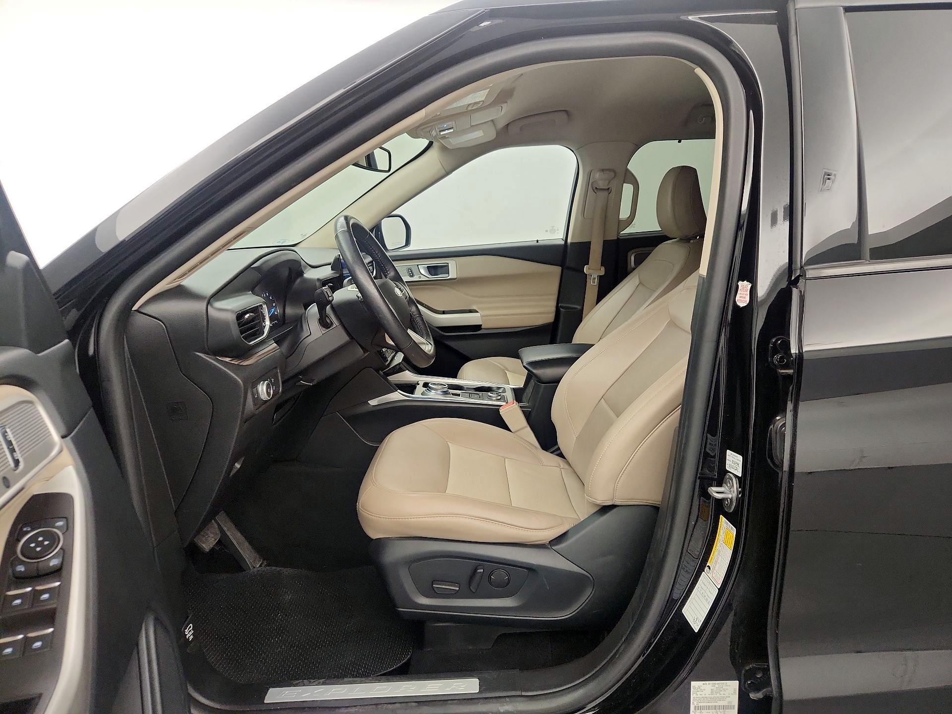 Thumbnail: 2021 Ford Explorer - 11