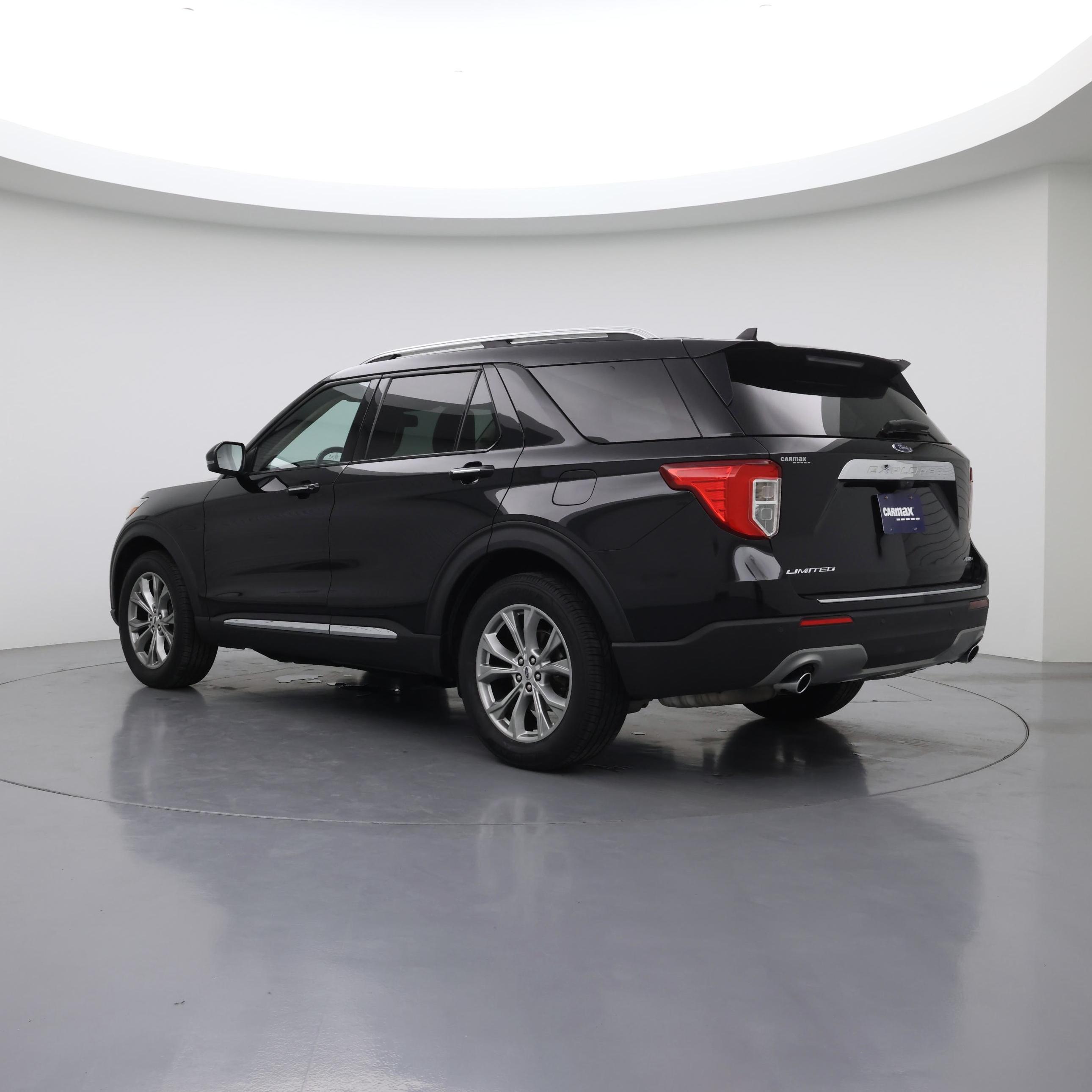 Thumbnail: 2021 Ford Explorer - 7