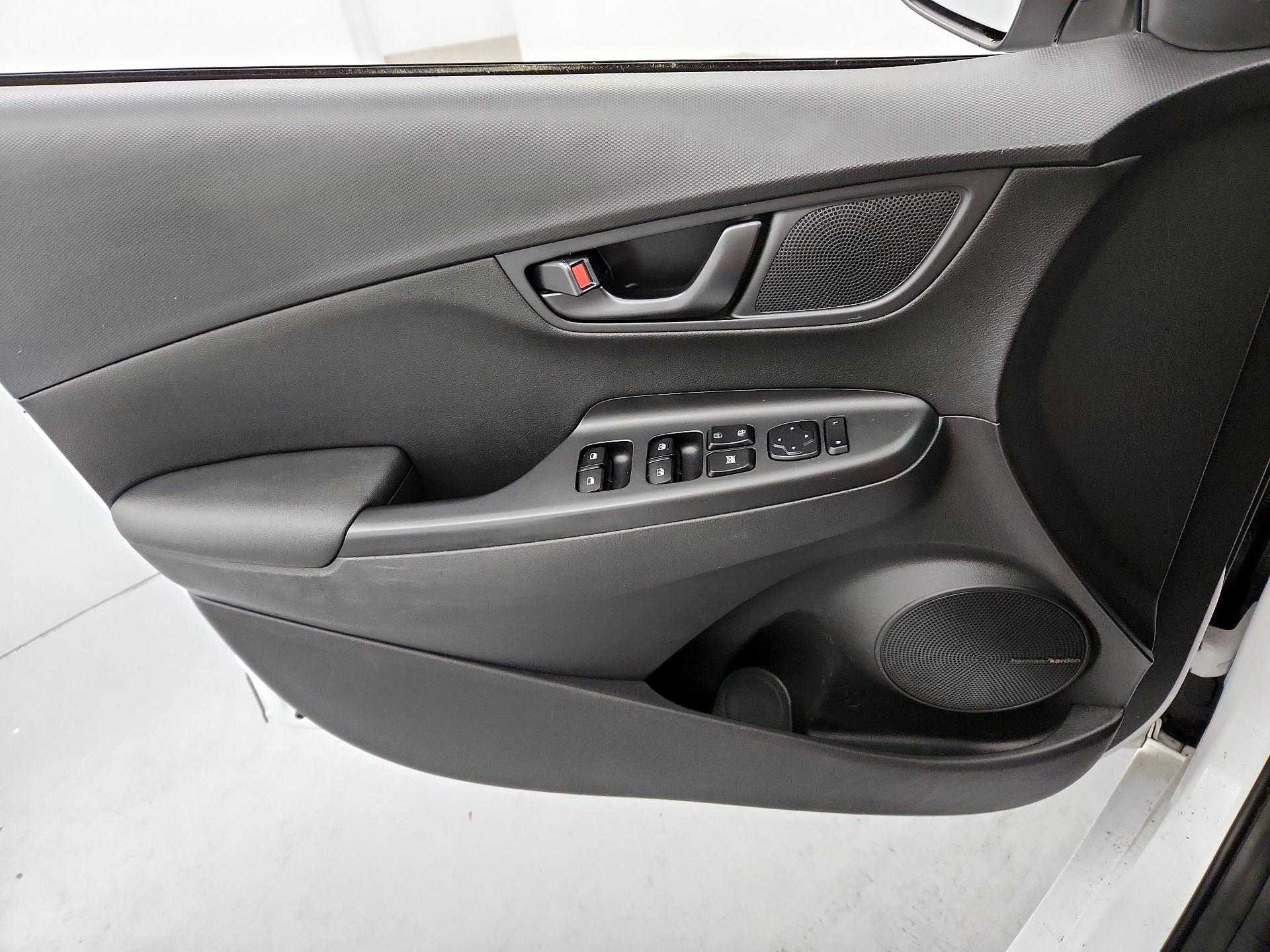 Thumbnail: 2023 Hyundai Kona - 12