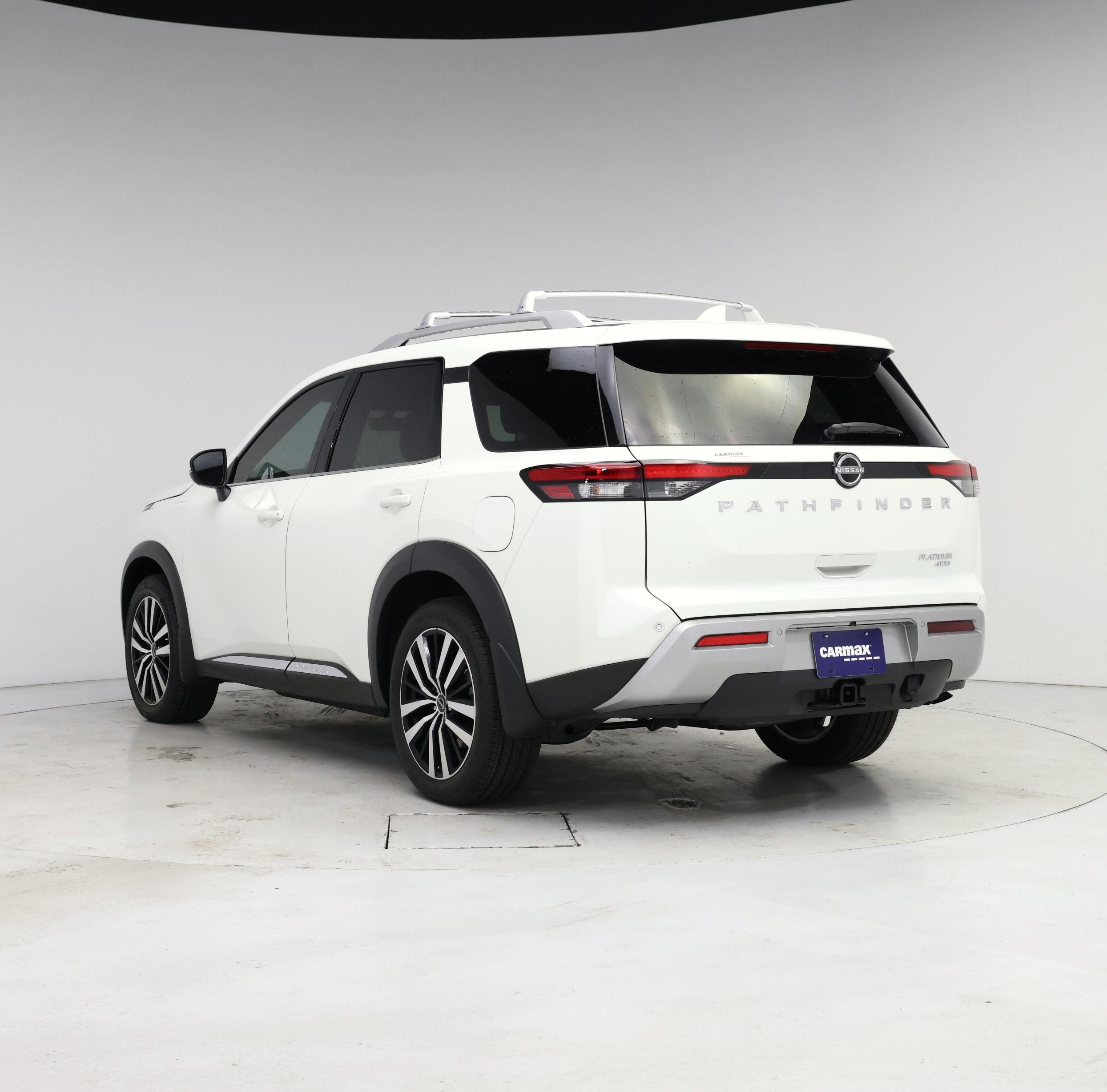 Thumbnail: 2023 Nissan Pathfinder - 2