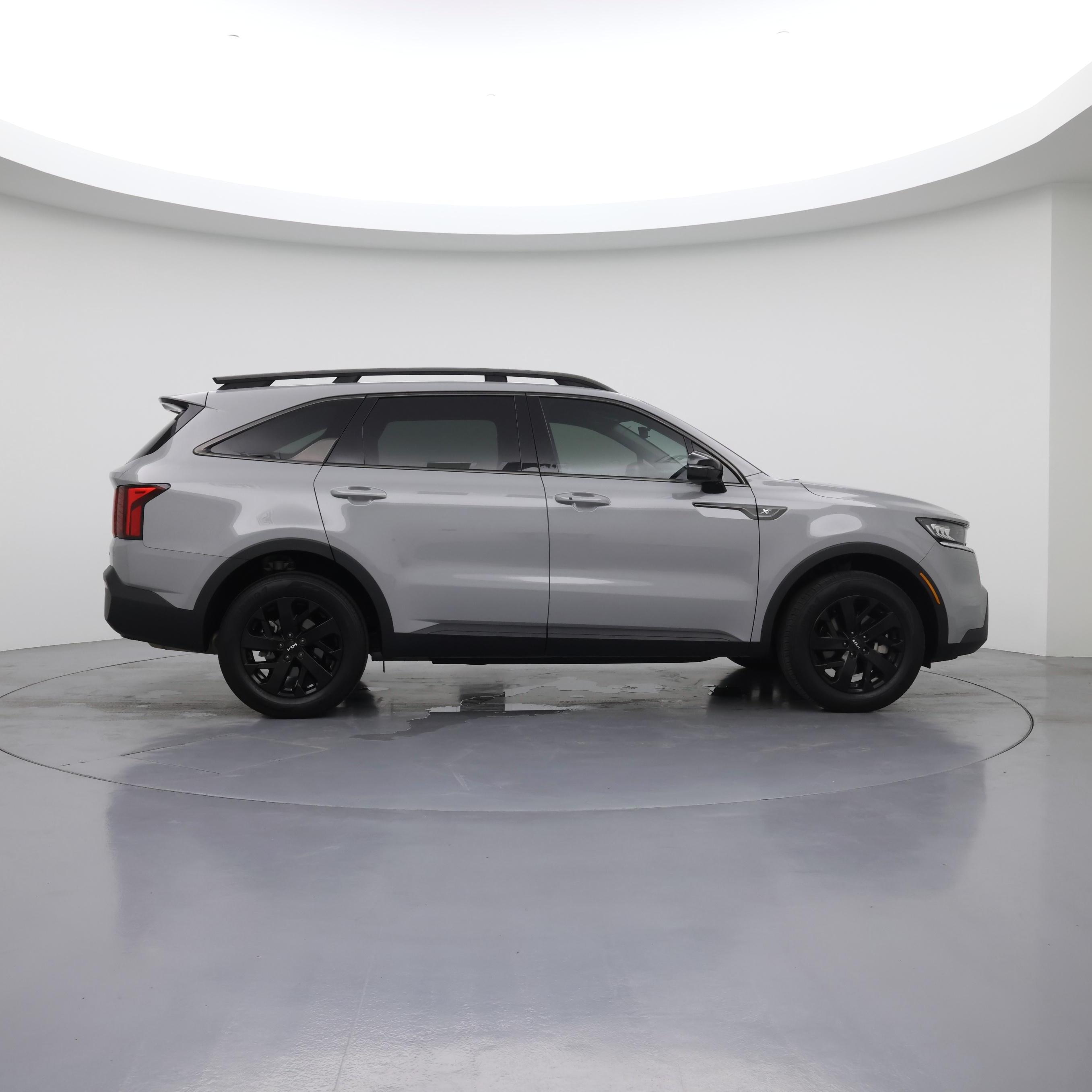 Thumbnail: 2023 Kia Sorento - 7