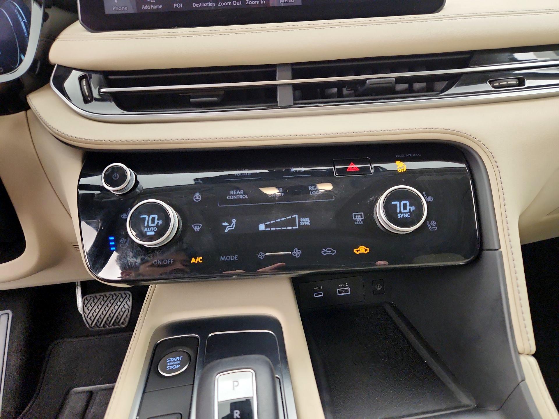 Thumbnail: 2024 INFINITI QX60 - 17