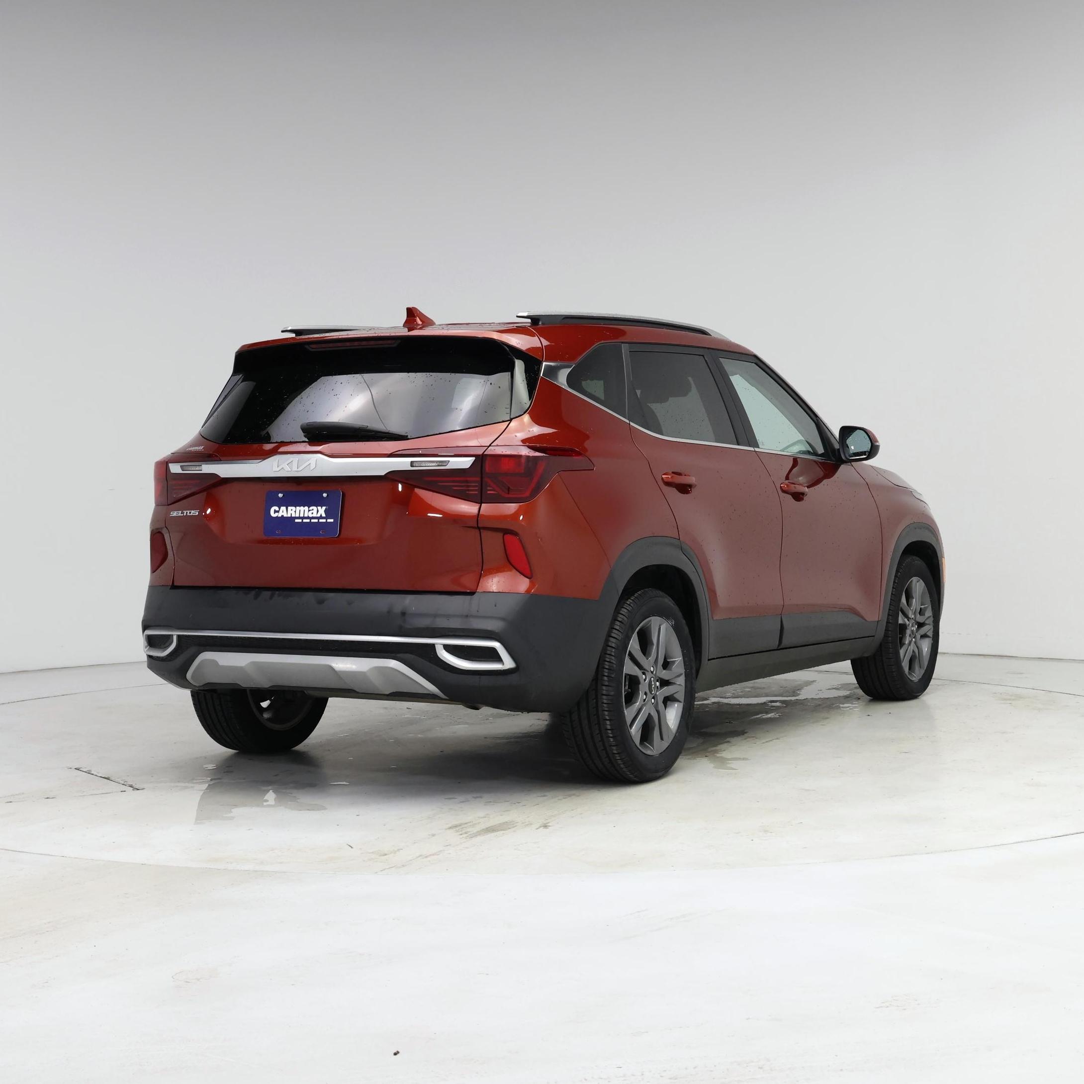 Thumbnail: 2023 Kia Seltos - 8