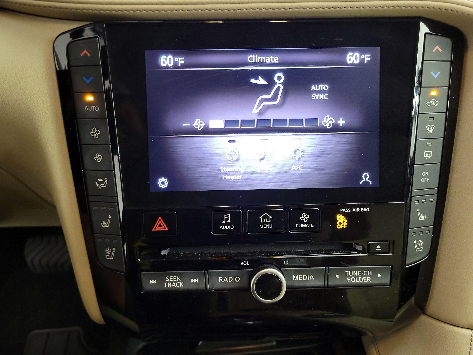 Thumbnail: 2022 INFINITI QX50 - 17