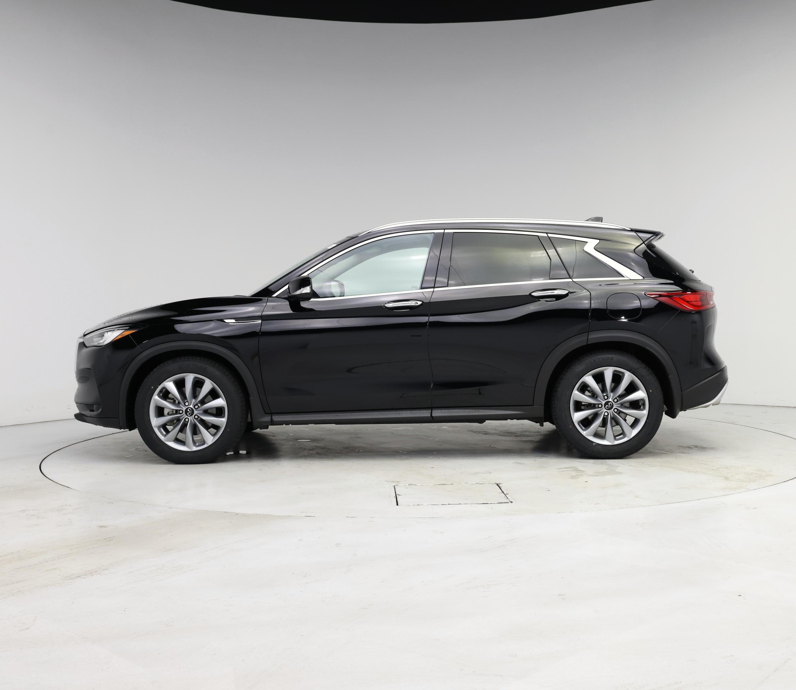 Thumbnail: 2022 INFINITI QX50 - 3