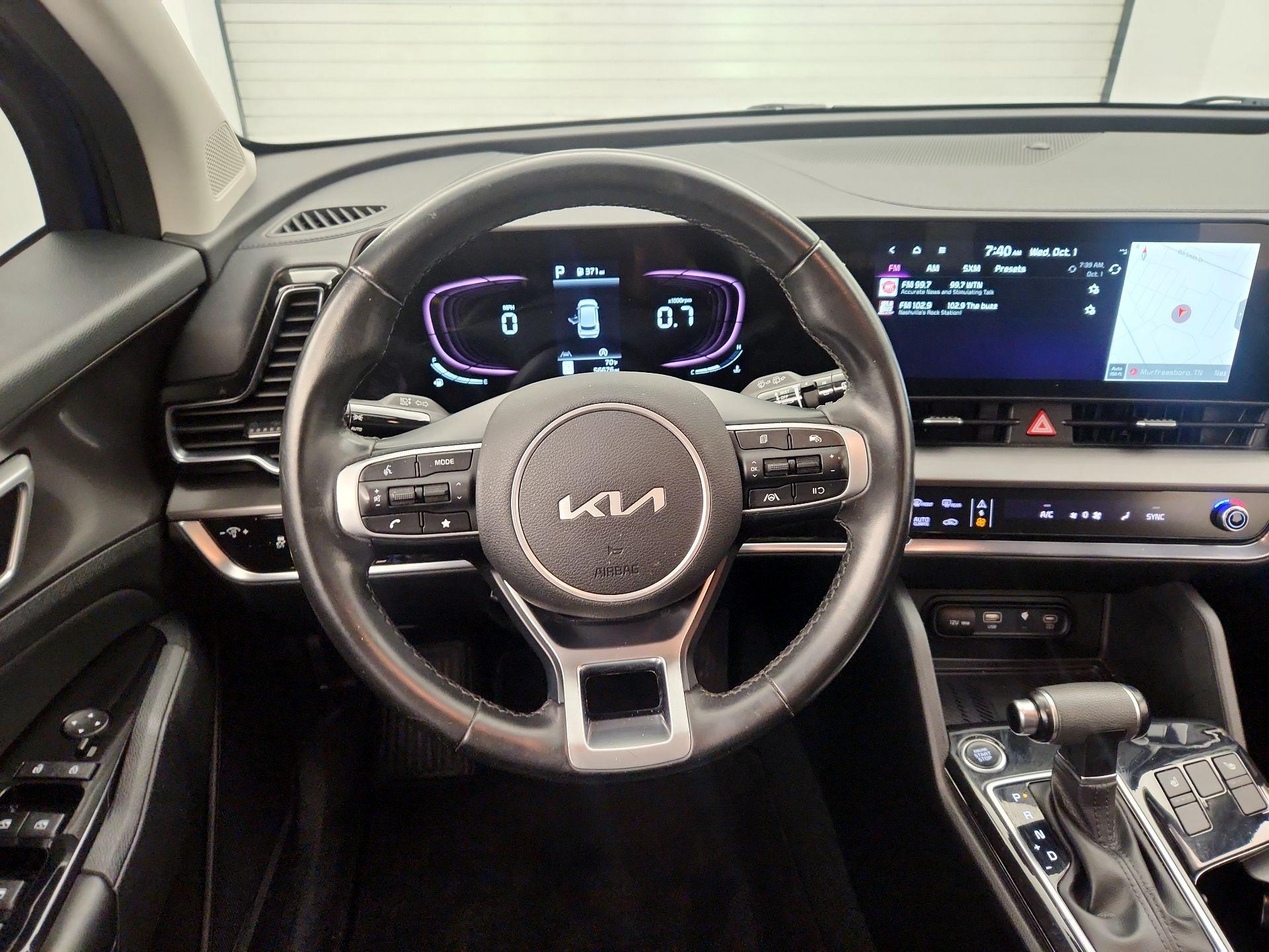 Thumbnail: 2023 Kia Sportage - 10