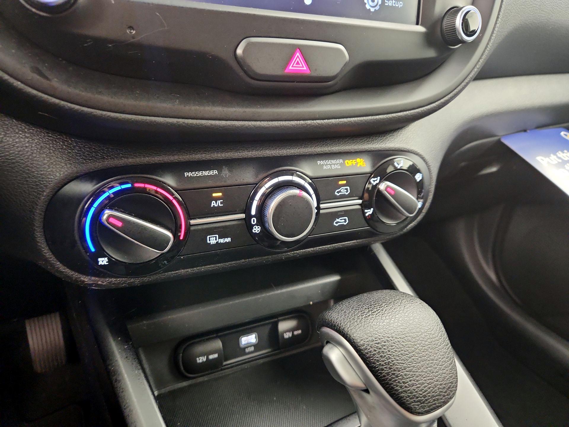 Thumbnail: 2023 Kia Soul - 16