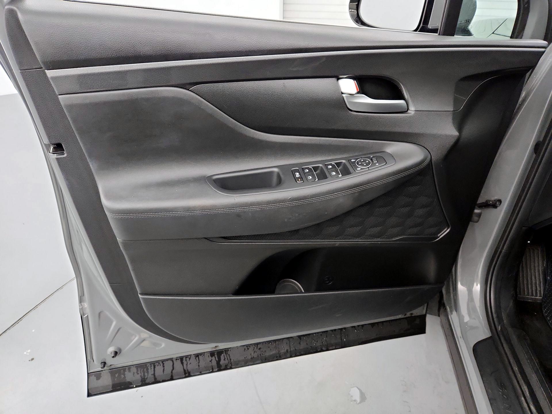 Thumbnail: 2023 Hyundai Santa Fe - 12