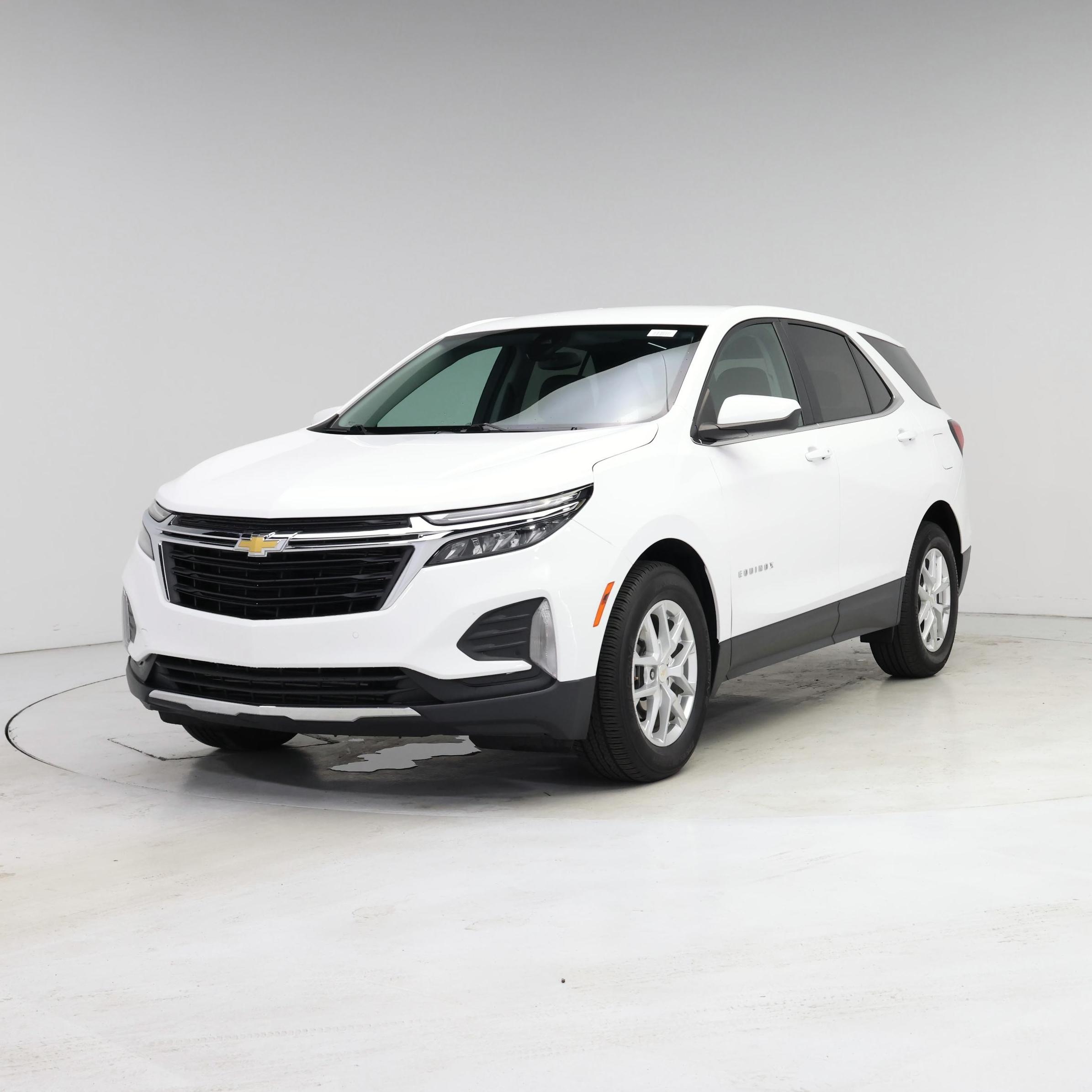Thumbnail: 2022 Chevrolet Equinox - 4