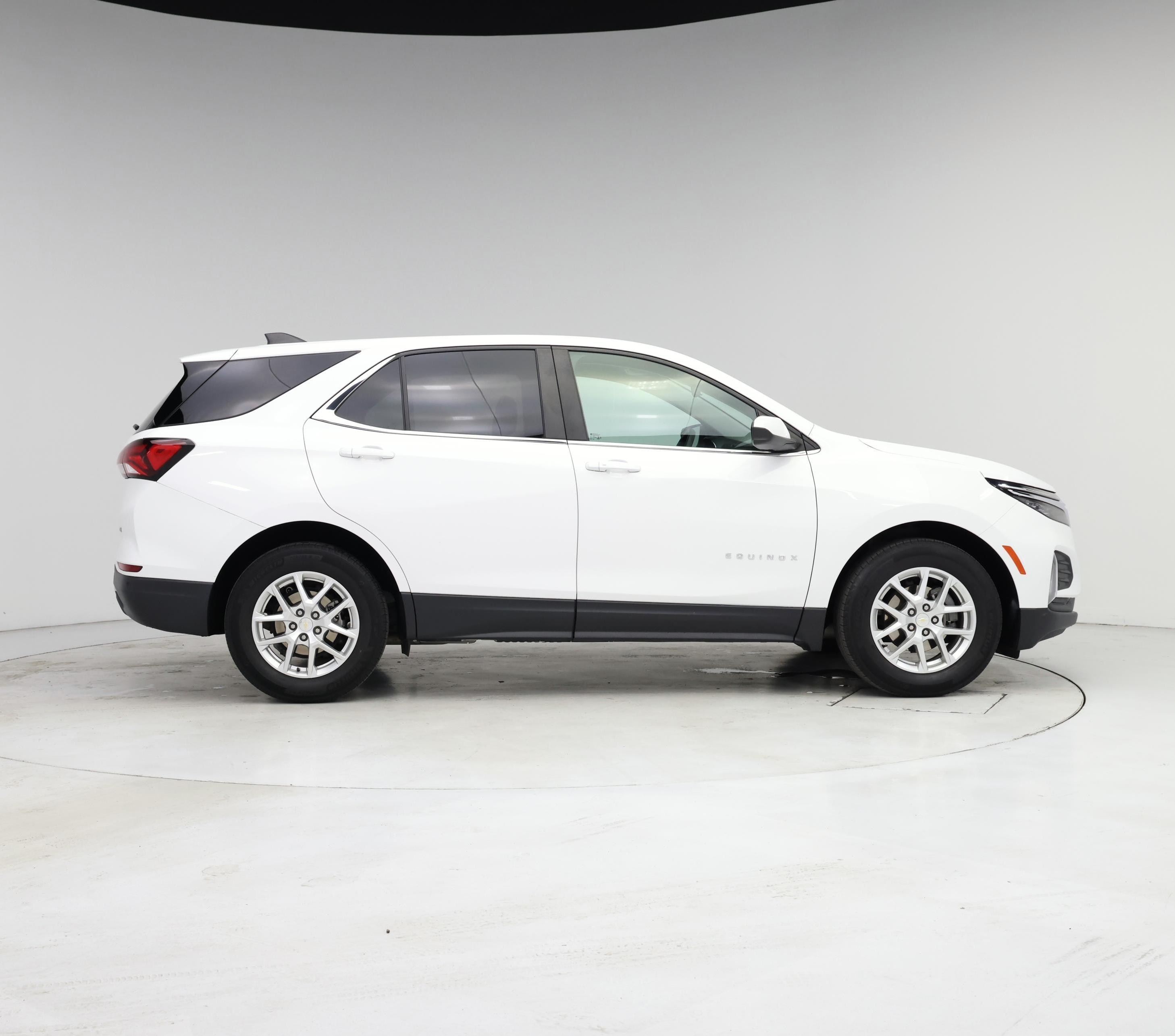 Thumbnail: 2022 Chevrolet Equinox - 7