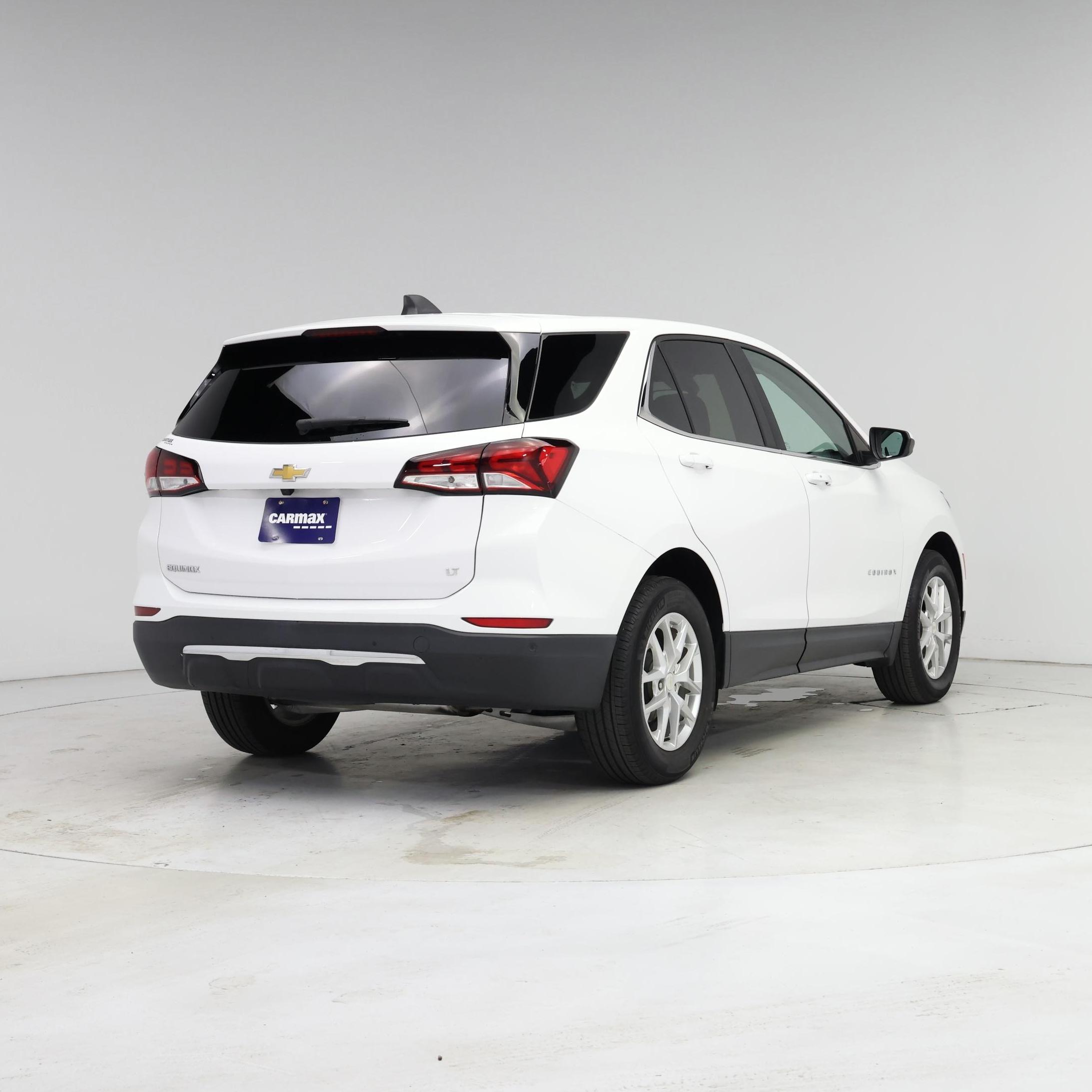 Thumbnail: 2022 Chevrolet Equinox - 8