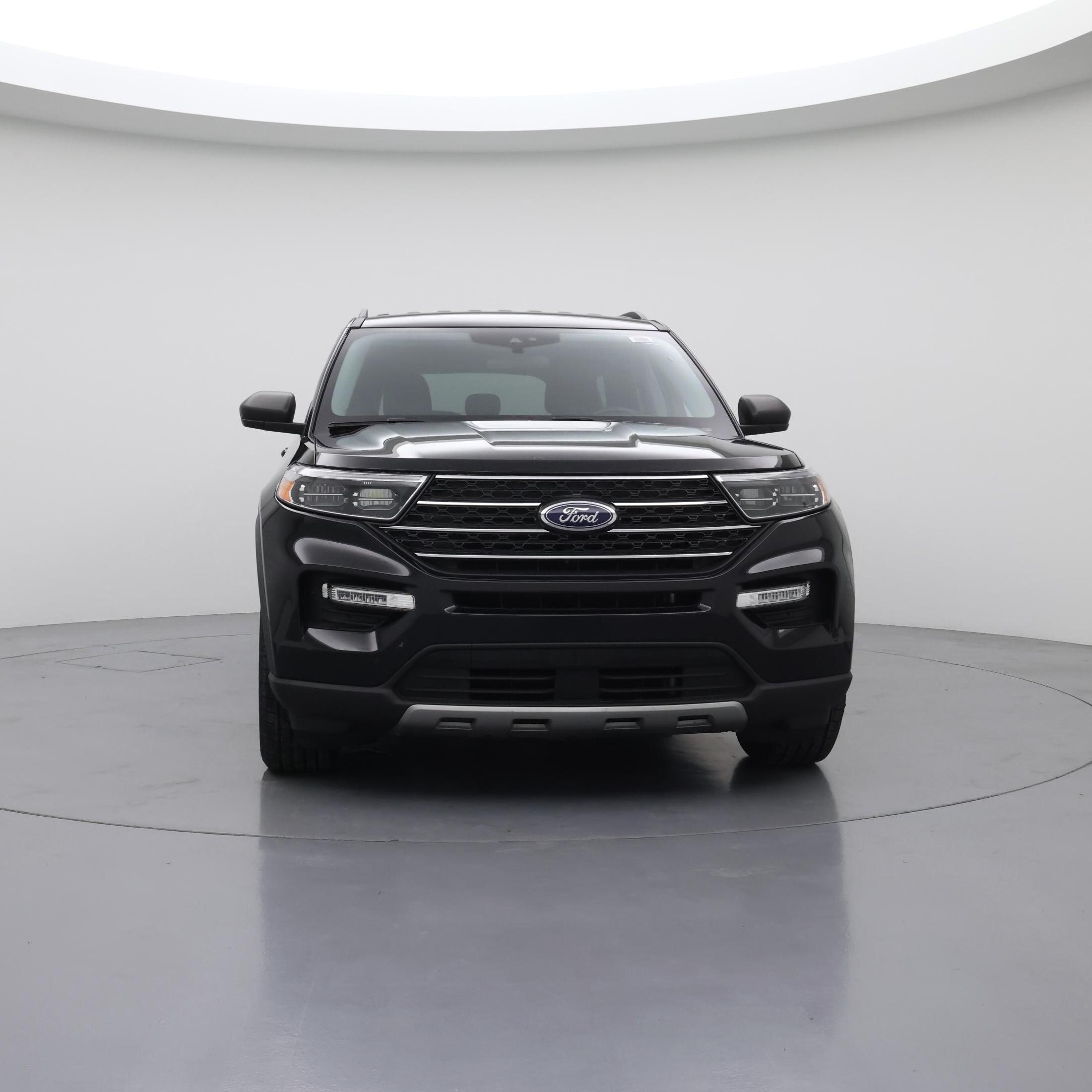 Thumbnail: 2023 Ford Explorer - 5