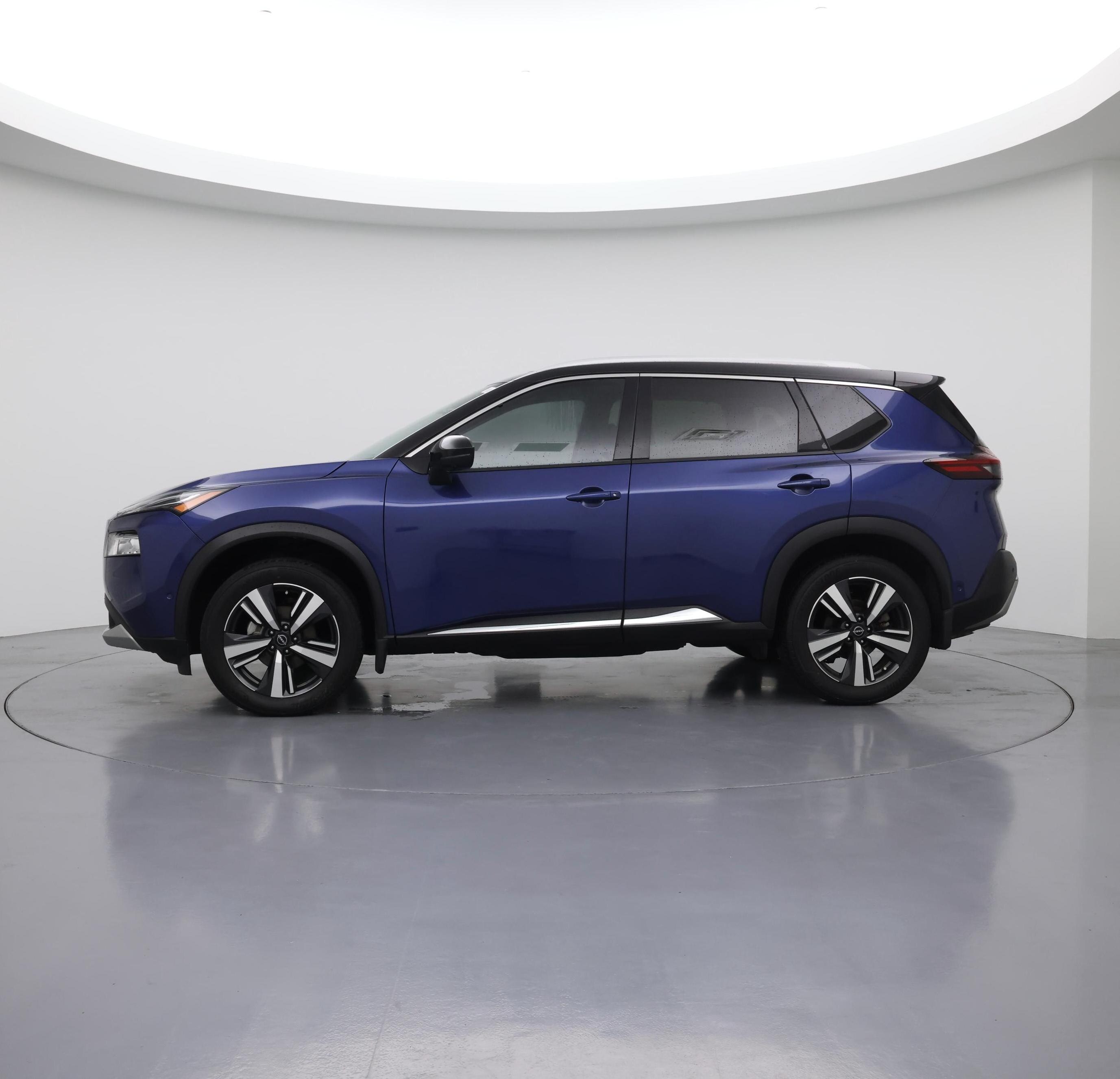 Thumbnail: 2023 Nissan Rogue - 3
