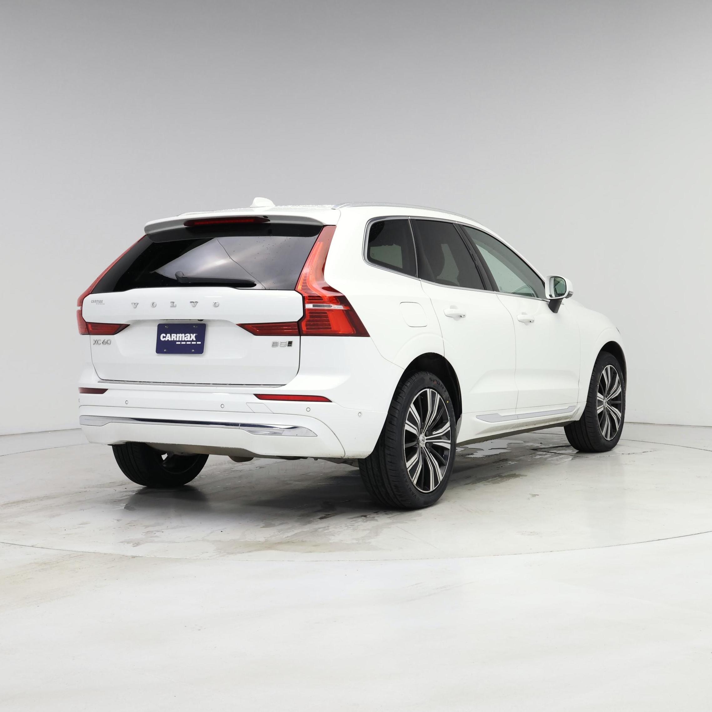 Thumbnail: 2023 Volvo XC60 - 8