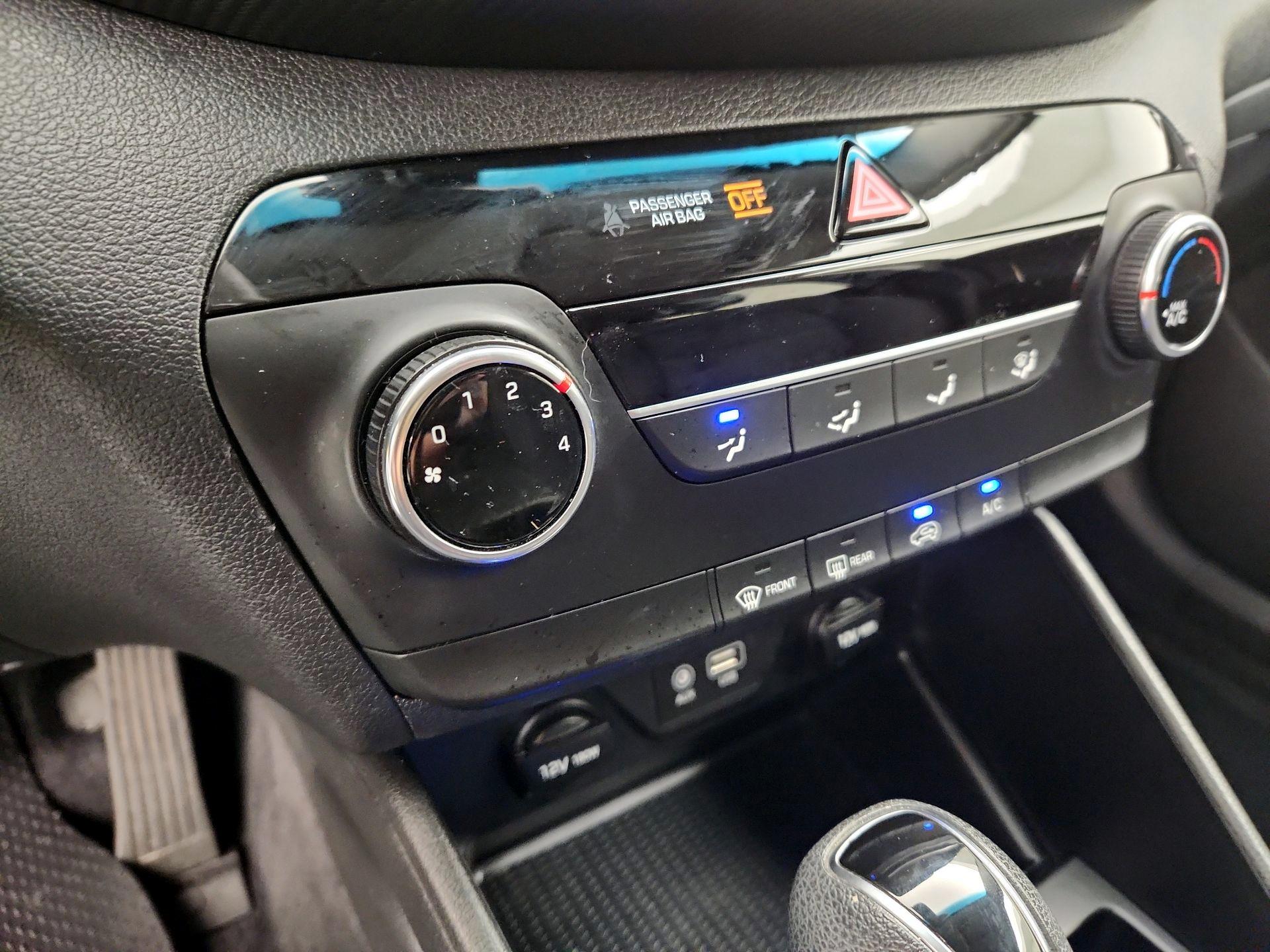 Thumbnail: 2021 Hyundai Tucson - 16