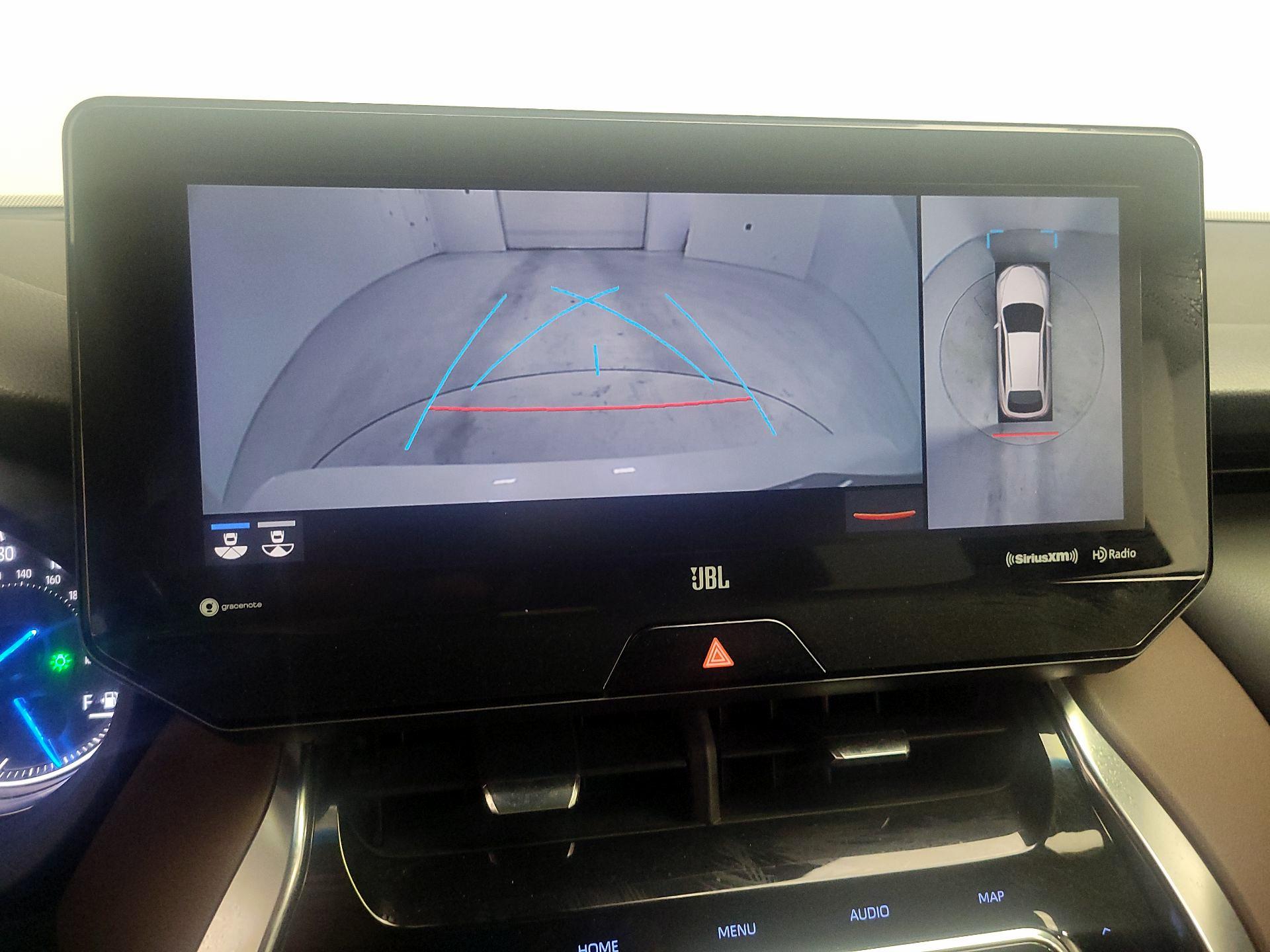 Thumbnail: 2021 Toyota Venza - 15