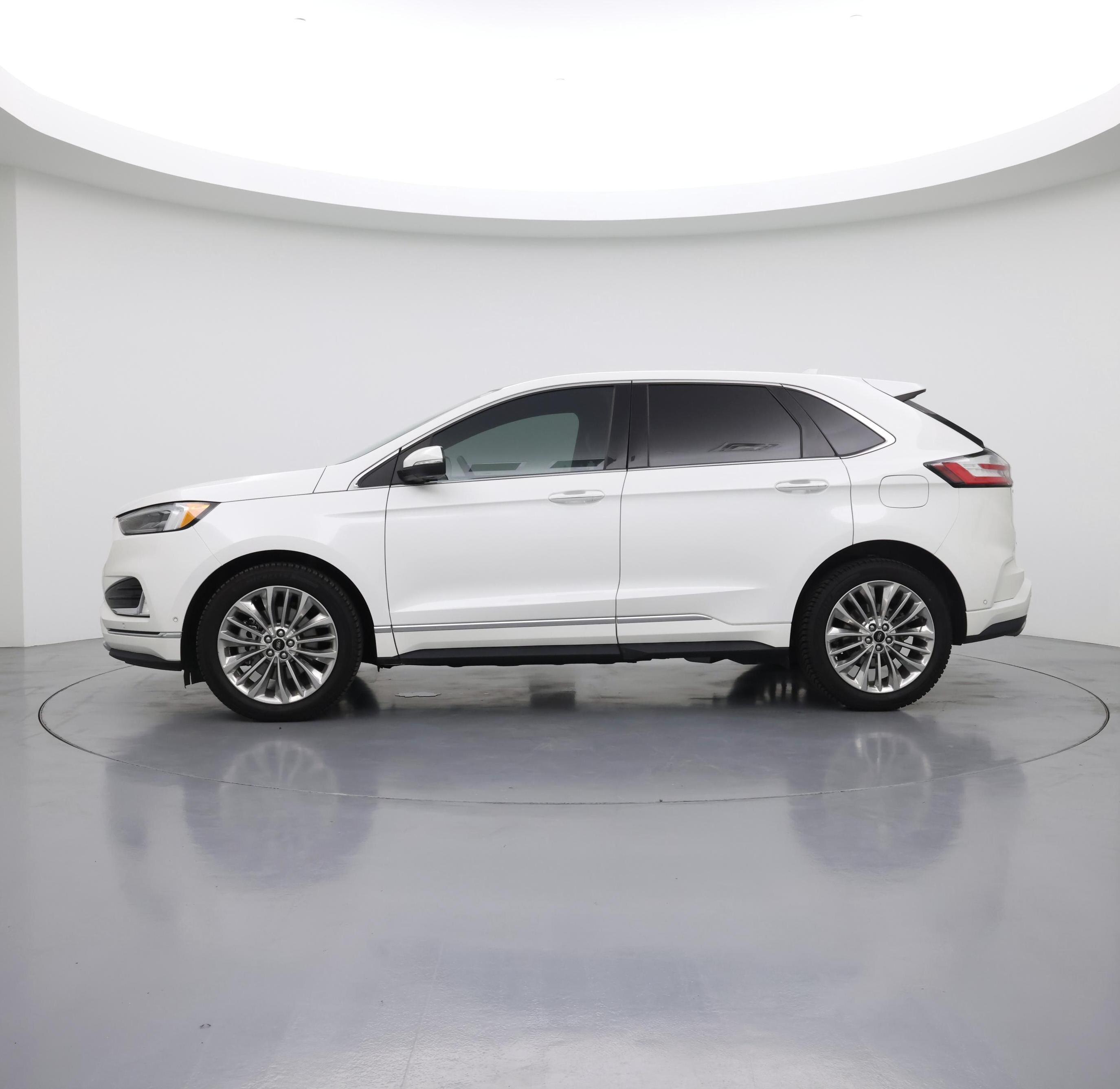Thumbnail: 2020 Ford Edge - 3