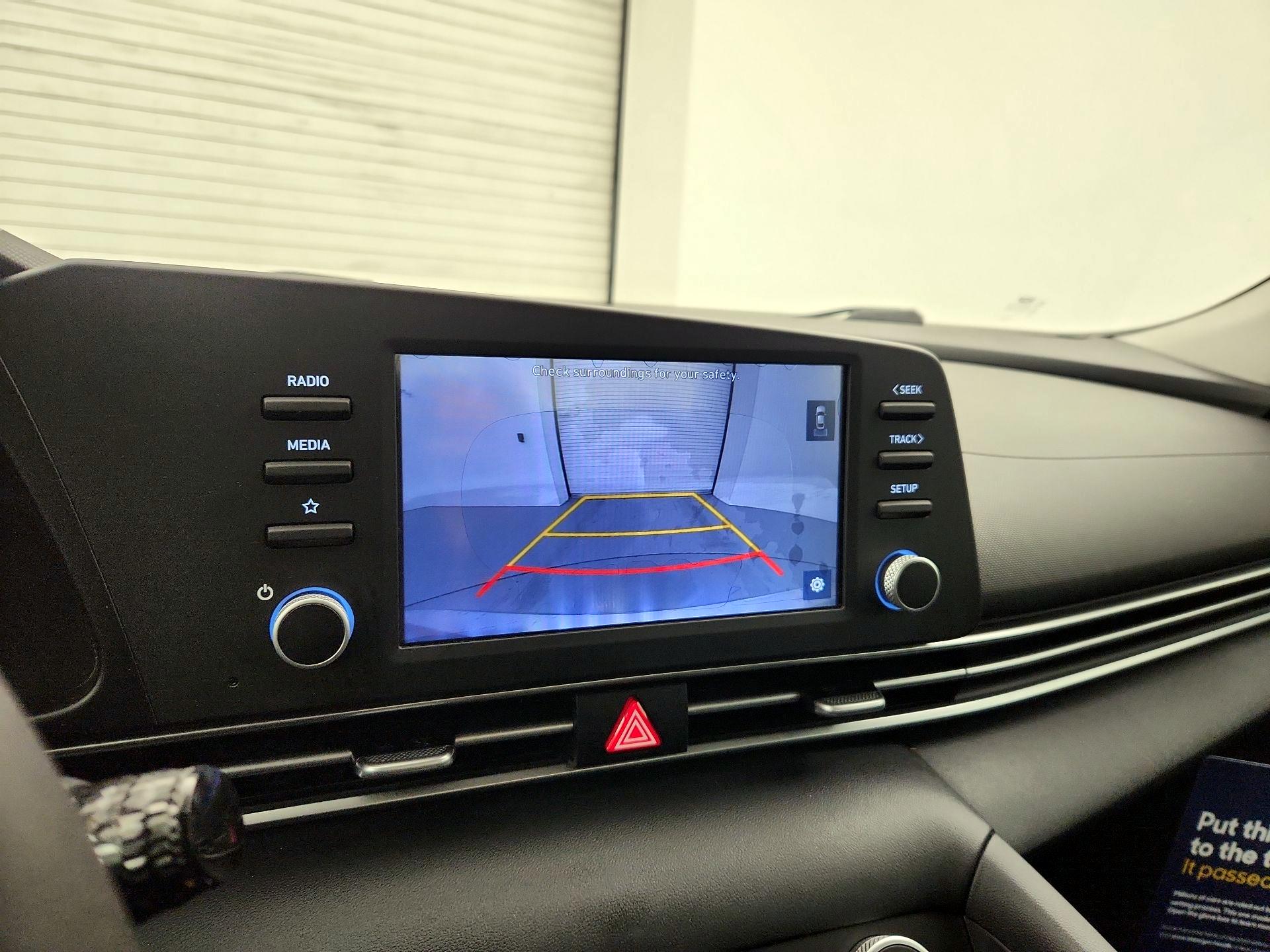 Thumbnail: 2021 Hyundai Elantra - 14