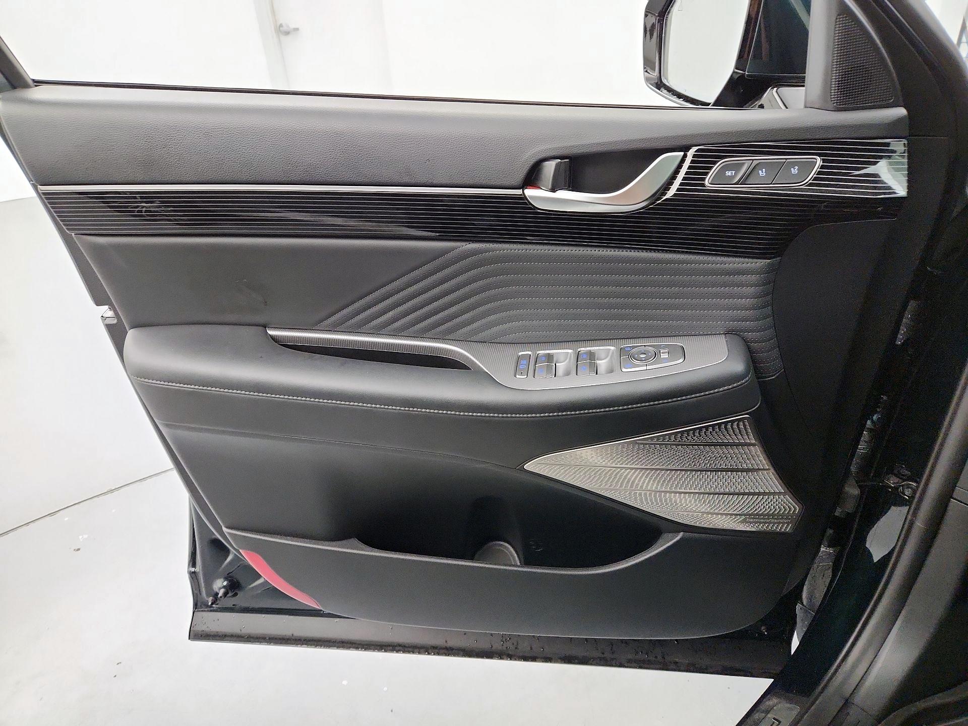 Thumbnail: 2023 Hyundai Palisade - 12