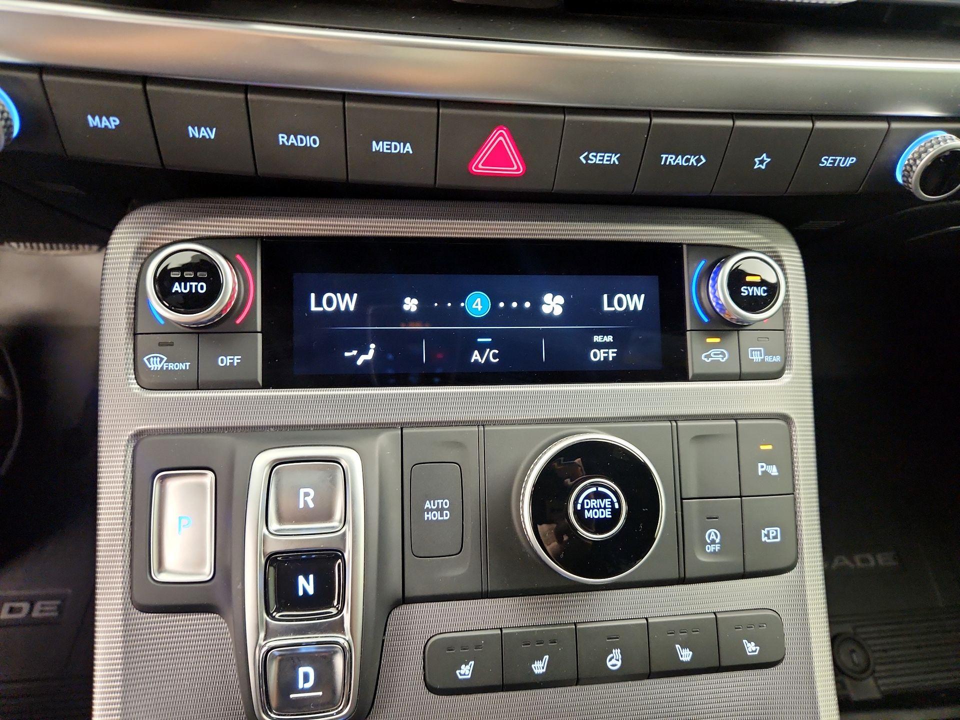 Thumbnail: 2023 Hyundai Palisade - 17
