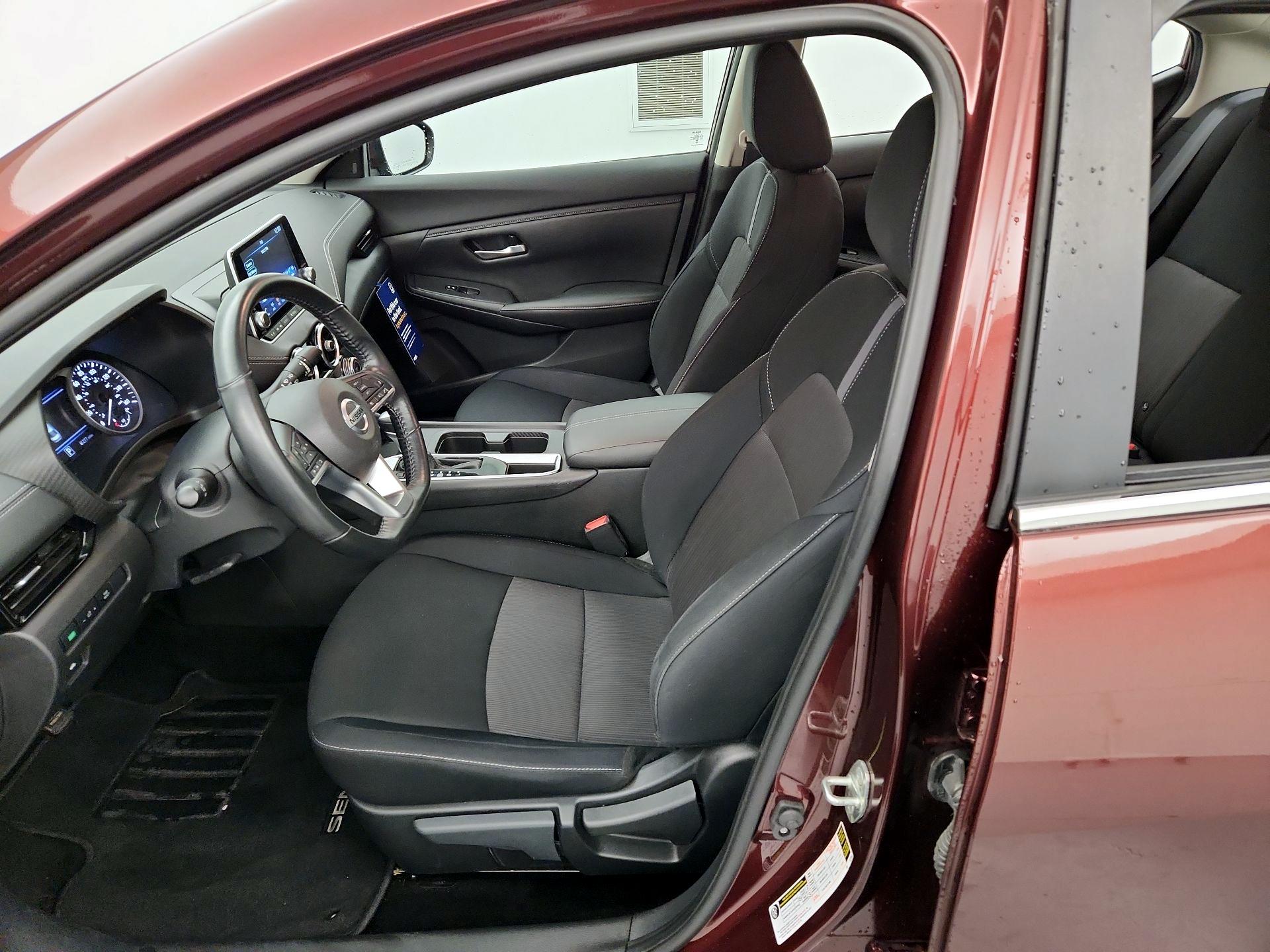 Thumbnail: 2023 Nissan Sentra - 11