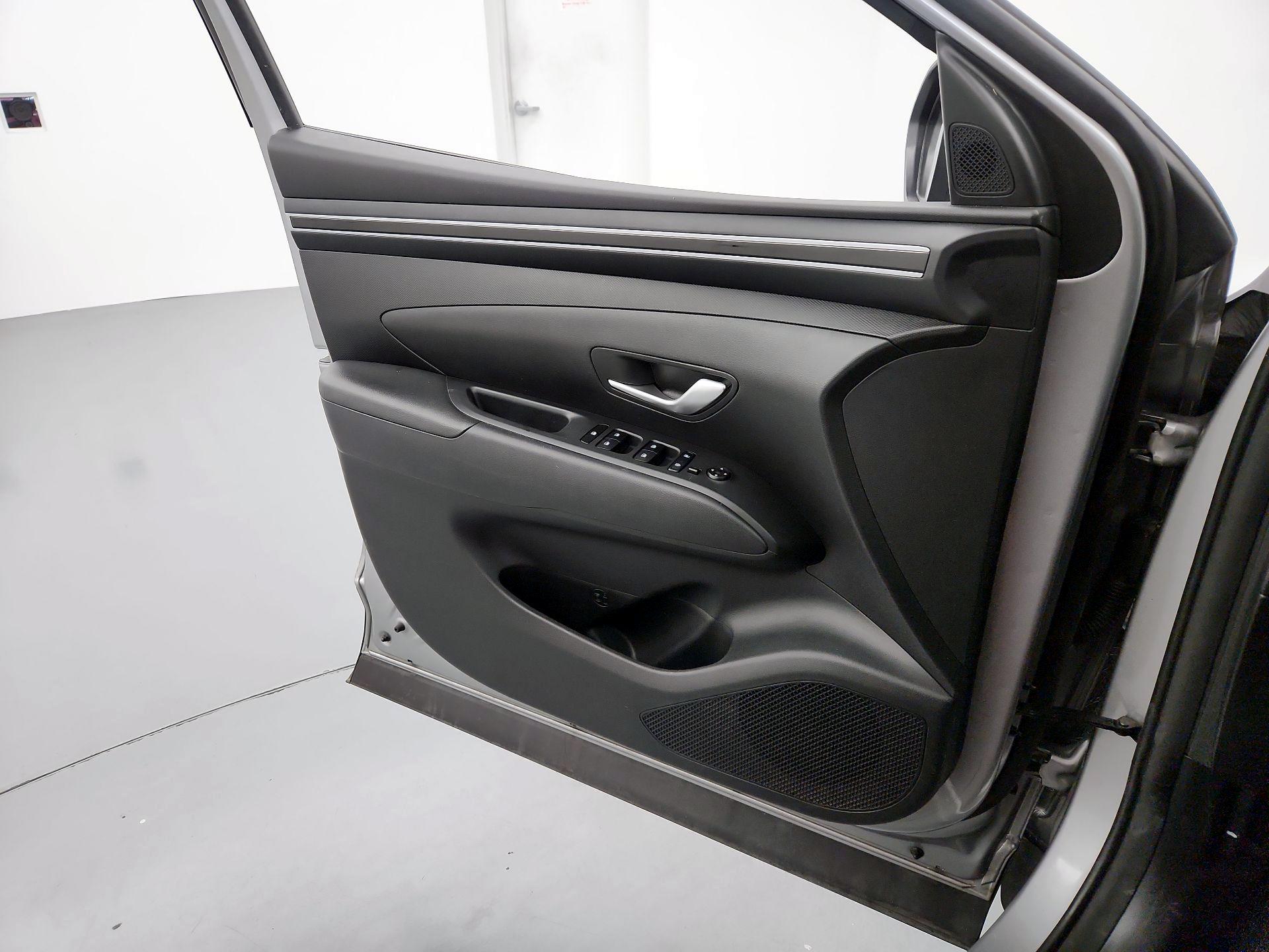 Thumbnail: 2024 Hyundai Tucson - 12