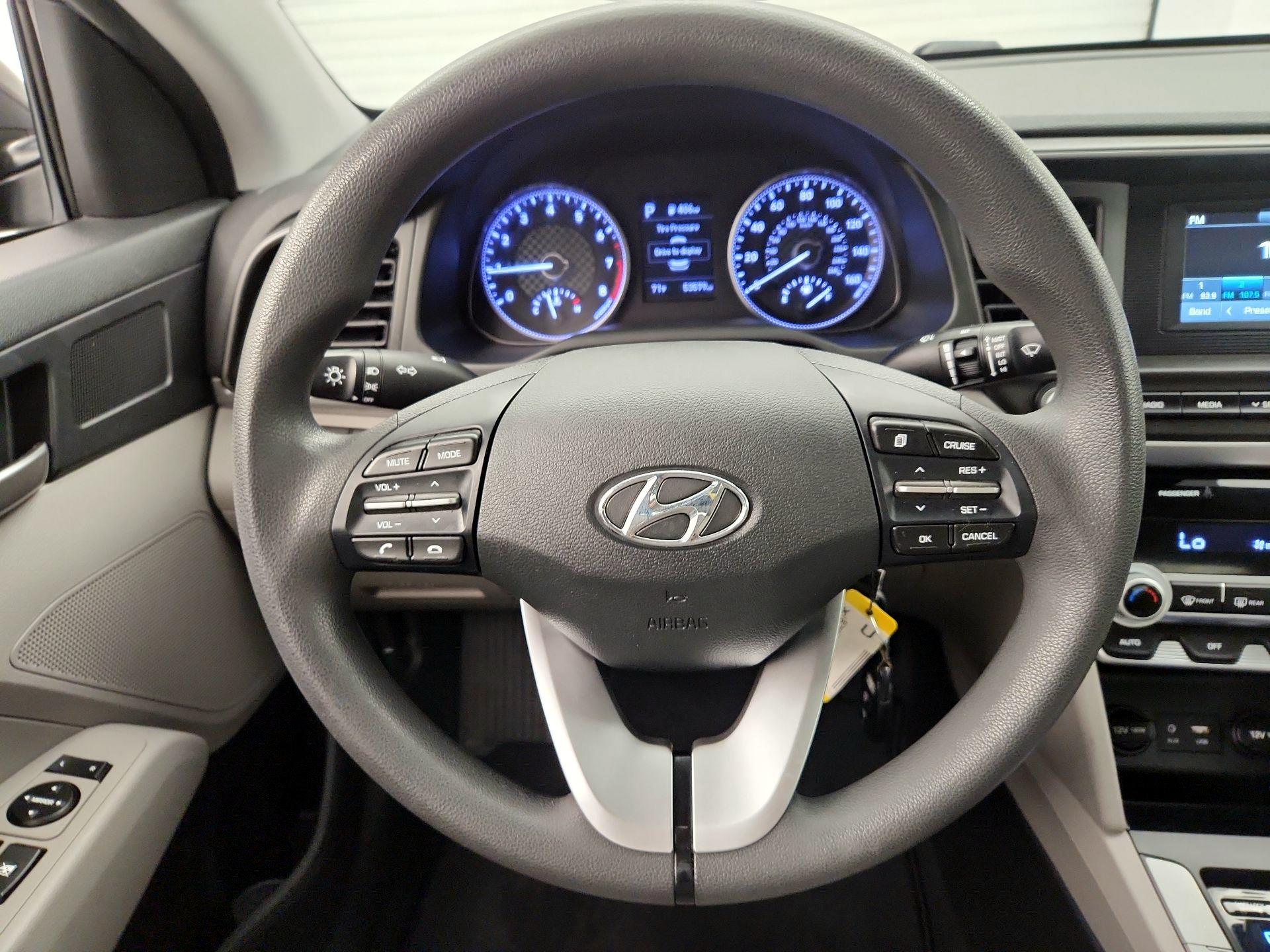 Thumbnail: 2020 Hyundai Elantra - 10