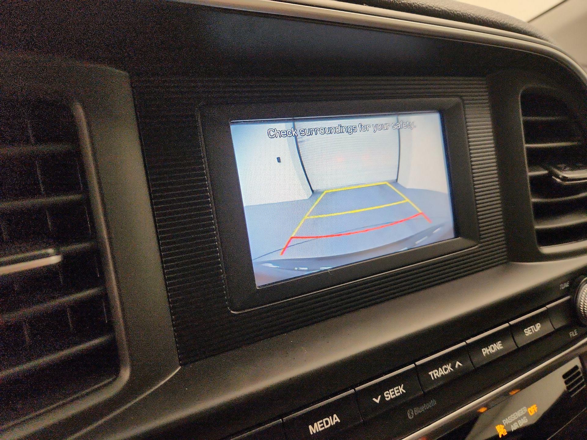 Thumbnail: 2020 Hyundai Elantra - 14