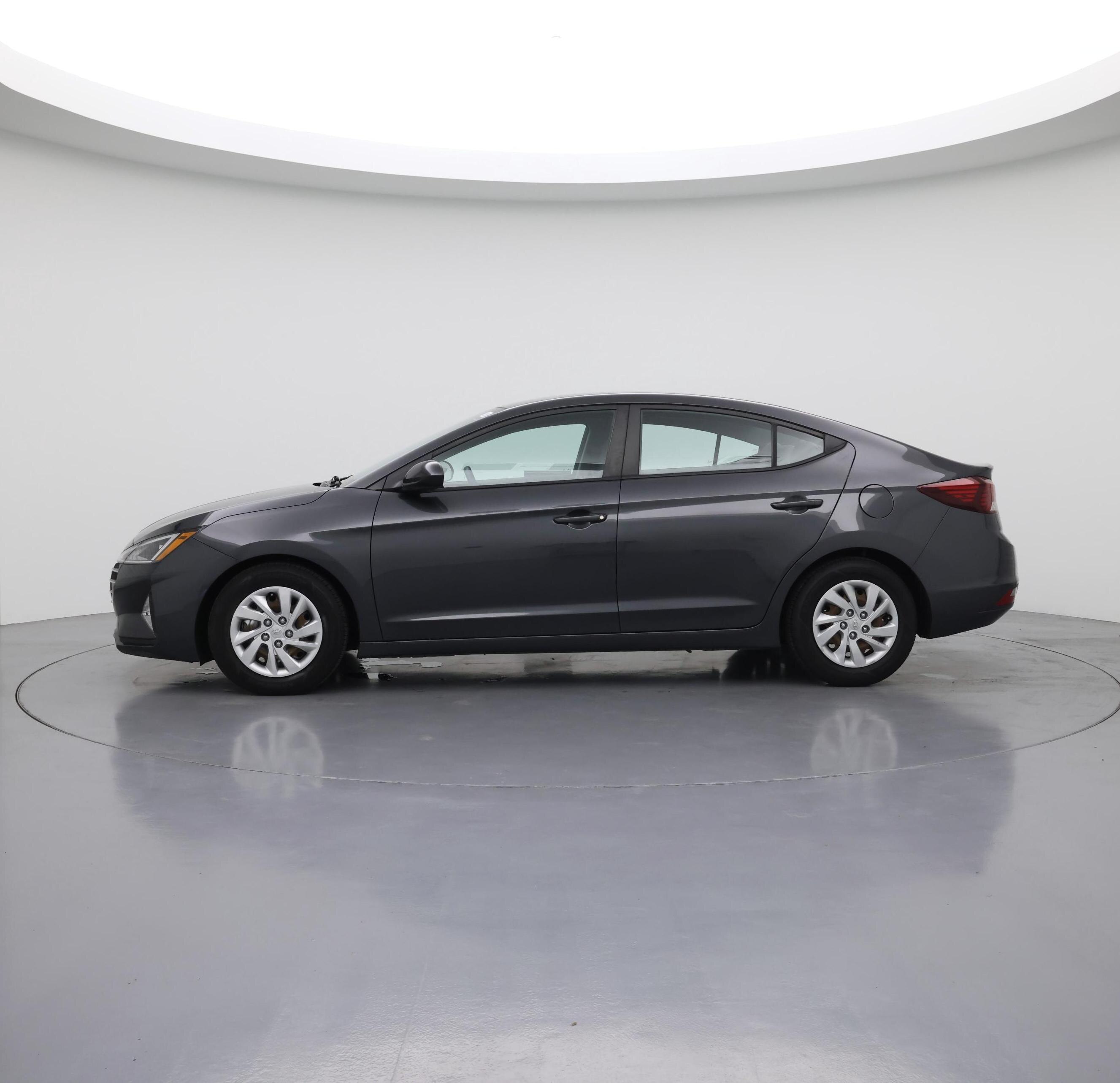 Thumbnail: 2020 Hyundai Elantra - 3