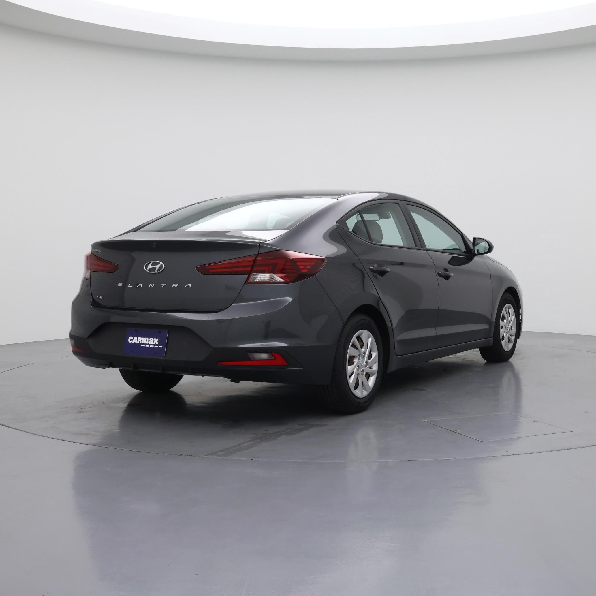Thumbnail: 2020 Hyundai Elantra - 8