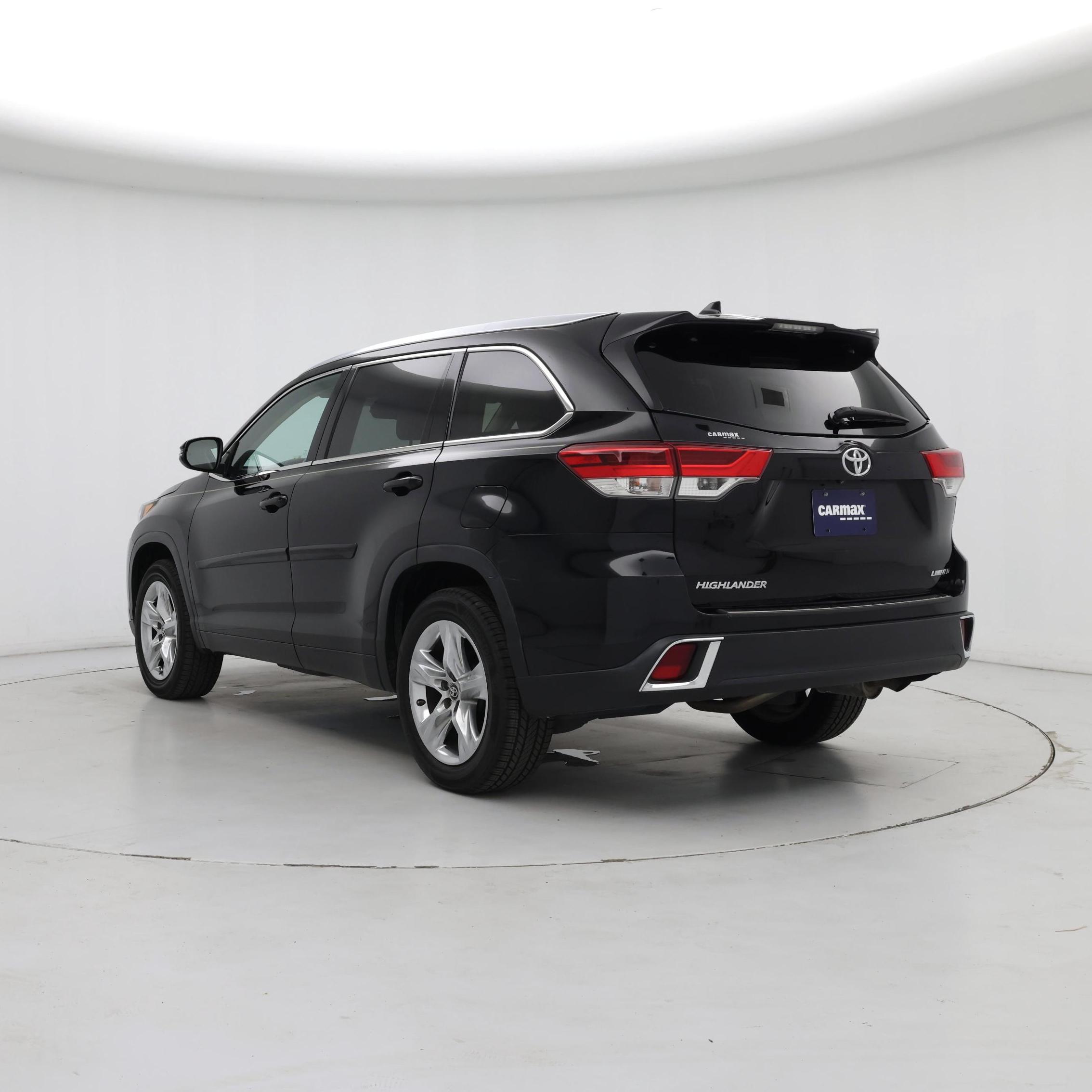 Thumbnail: 2018 Toyota Highlander - 2