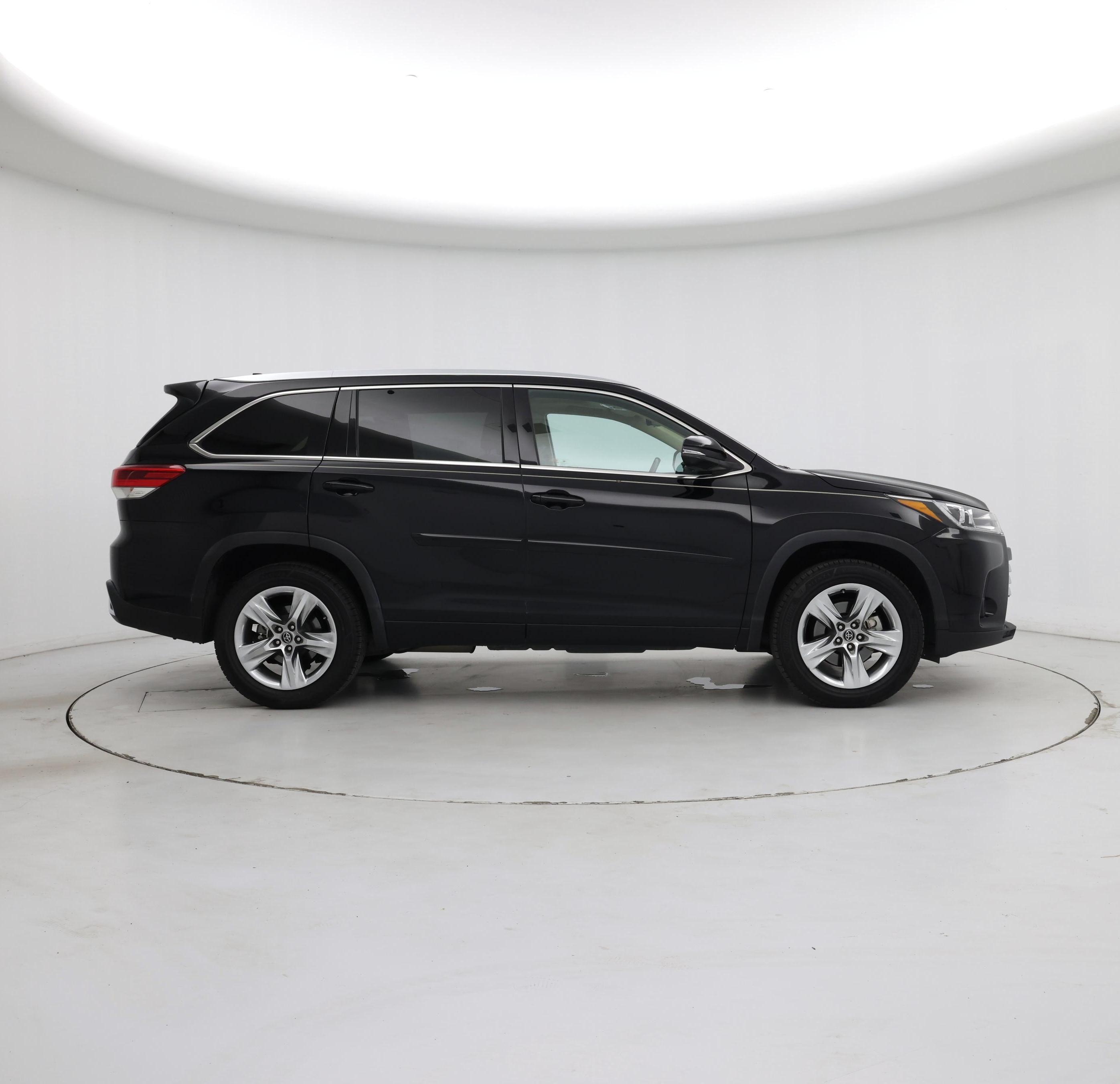Thumbnail: 2018 Toyota Highlander - 7