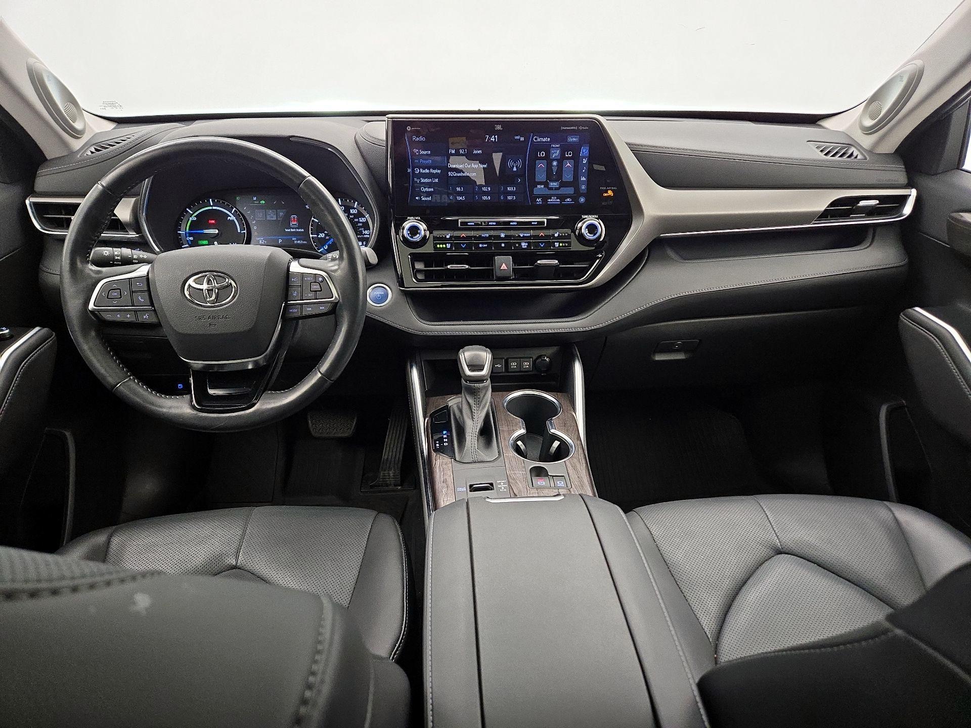 Thumbnail: 2021 Toyota Highlander - 9