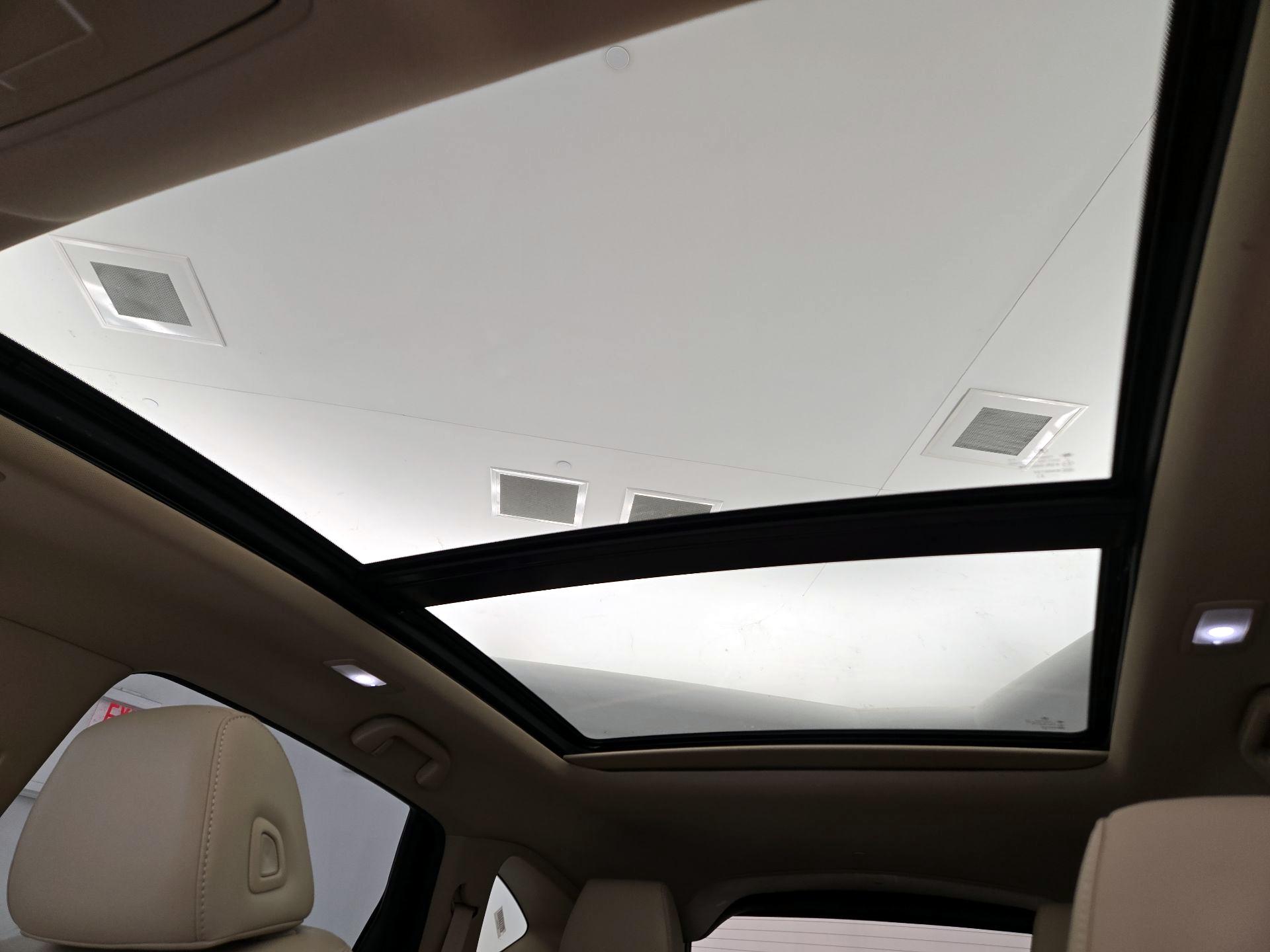 Thumbnail: 2021 Acura RDX - 19