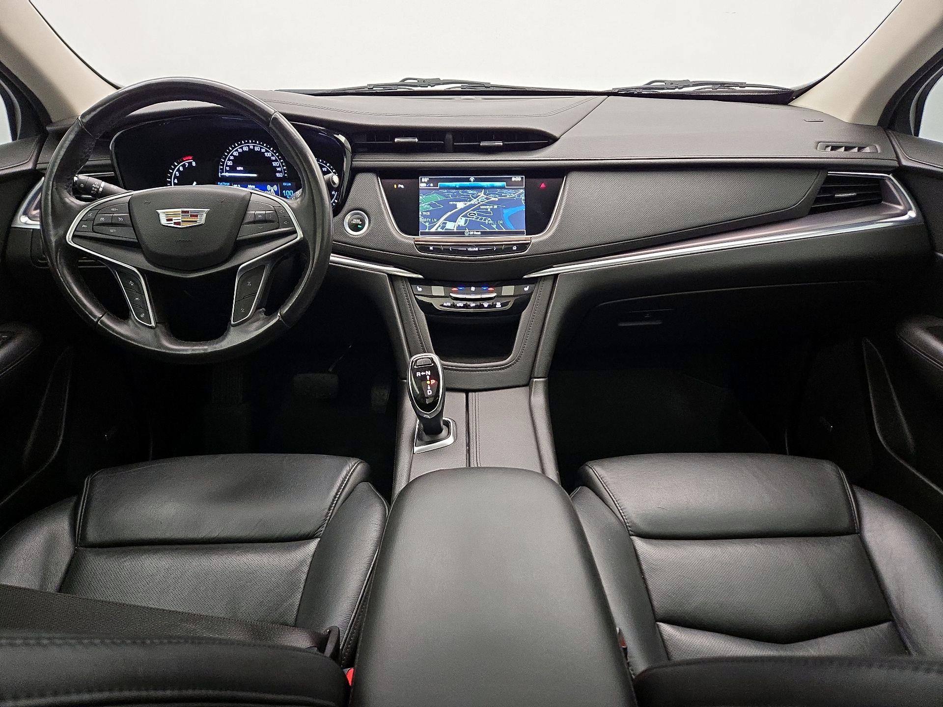 Thumbnail: 2018 Cadillac XT5 - 9