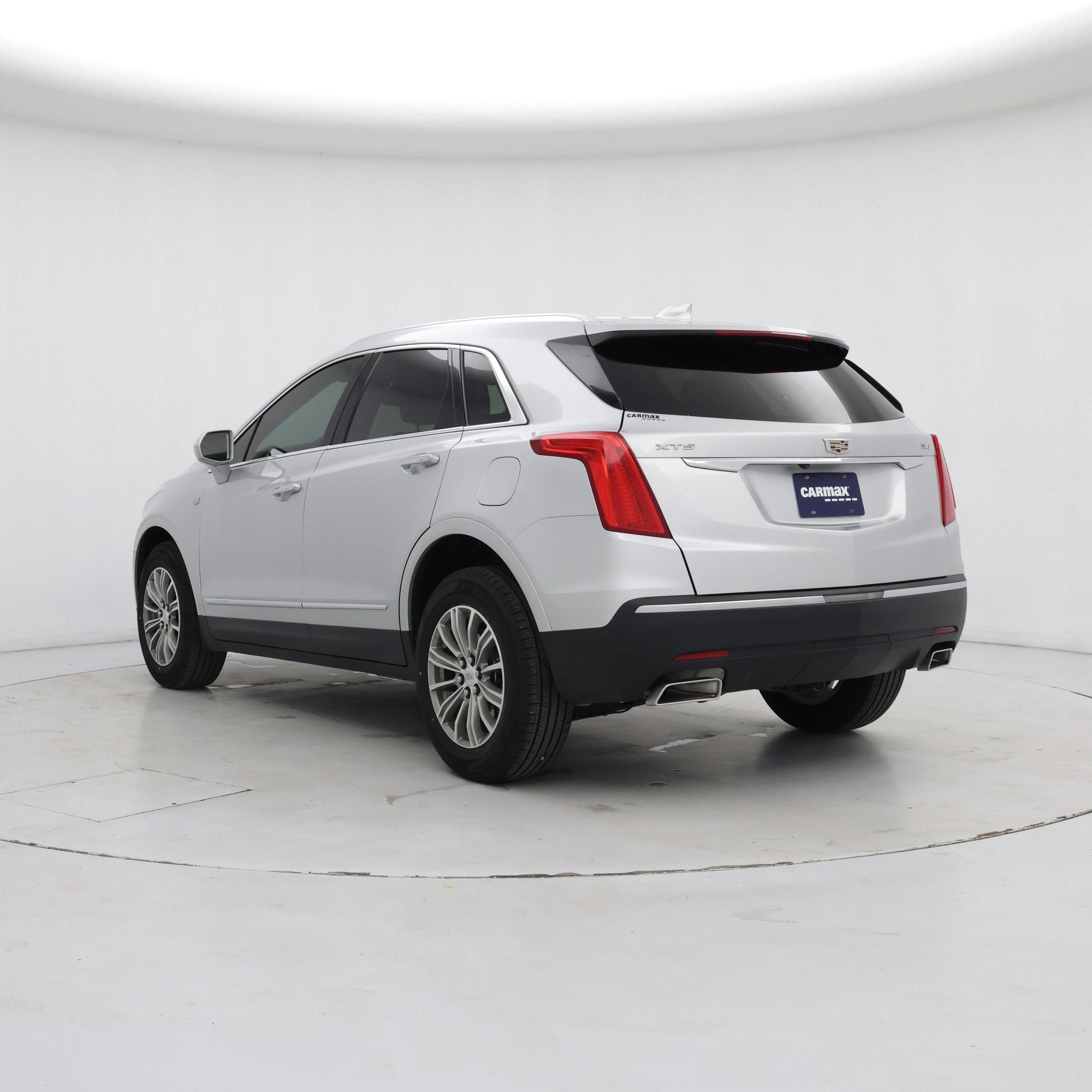 Thumbnail: 2018 Cadillac XT5 - 2