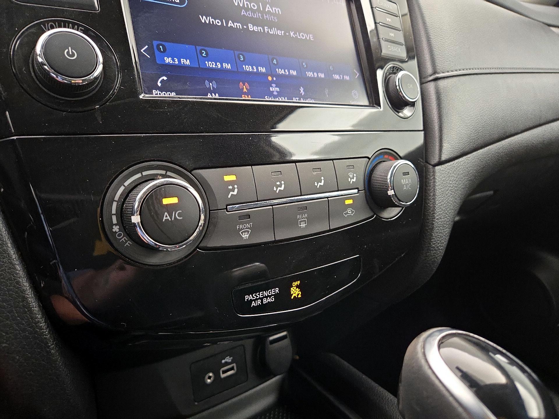 Thumbnail: 2020 Nissan Rogue - 16