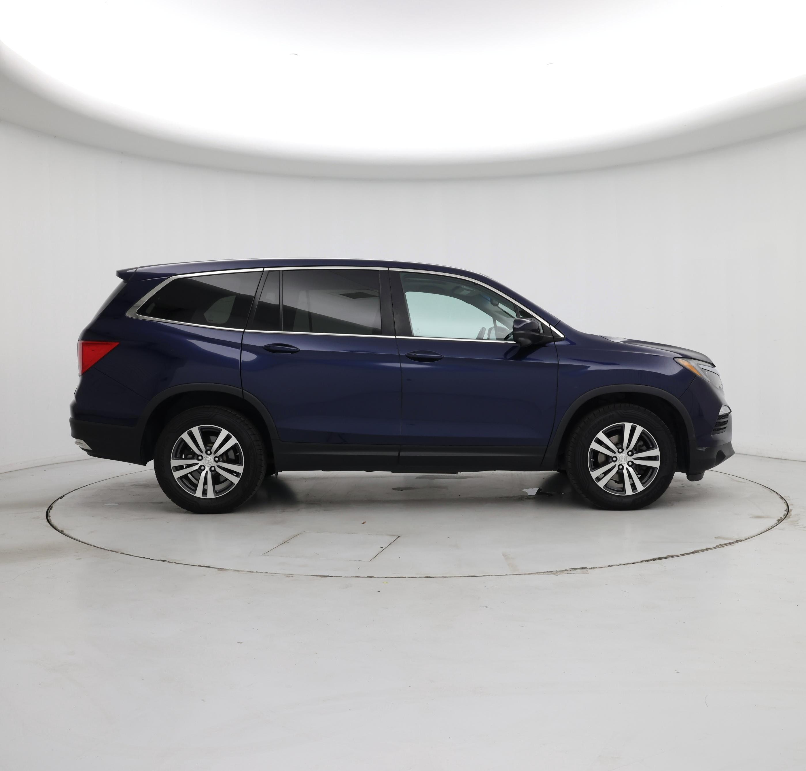 Thumbnail: 2018 Honda Pilot - 7