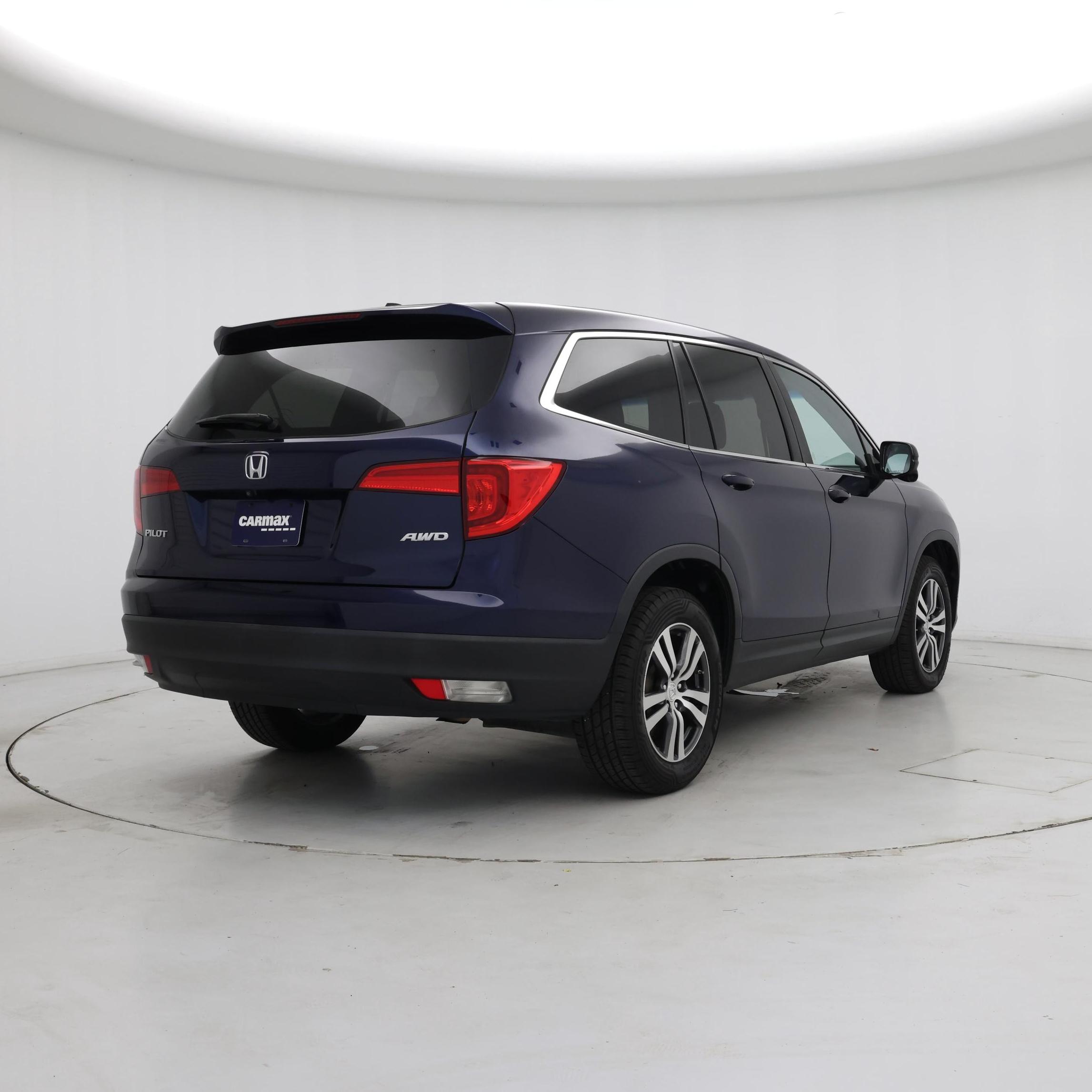 Thumbnail: 2018 Honda Pilot - 8