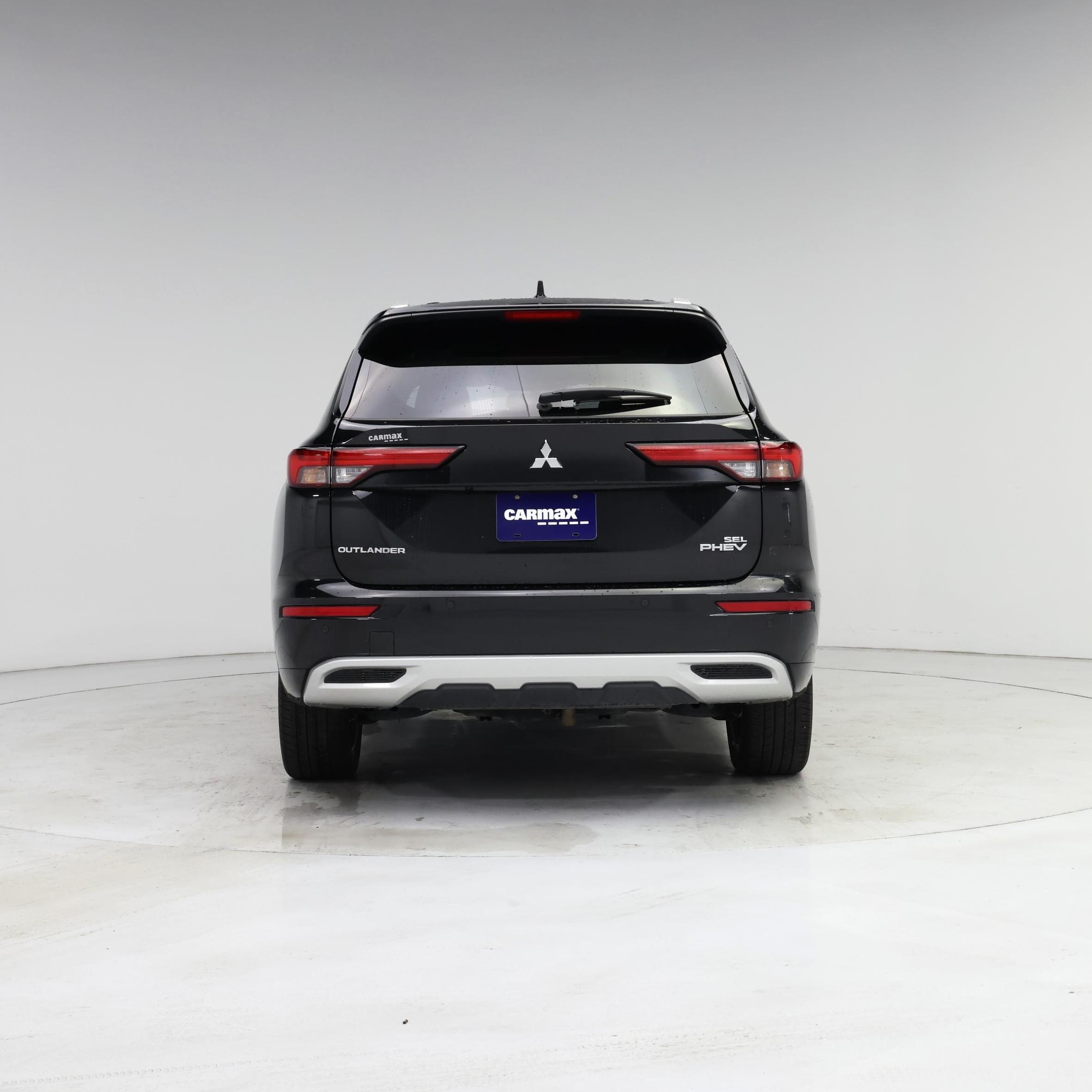 Thumbnail: 2023 Mitsubishi Outlander - 6